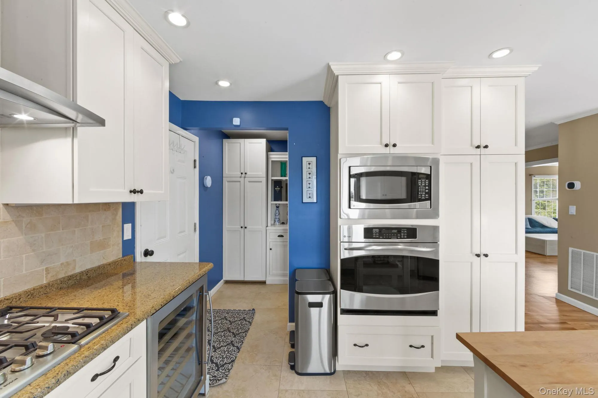175 Birch Lane, Southold, NY, 4 Bedrooms Bedrooms, 12 Rooms Rooms,3 BathroomsBathrooms,Residential Lease,For Rent,Birch,0,1007529 175 Birch Lane, Southold, NY, 4 Bedrooms Bedrooms, 12 Rooms Rooms,3 BathroomsBathrooms,Residential Lease,For Rent,Birch,0,1007529