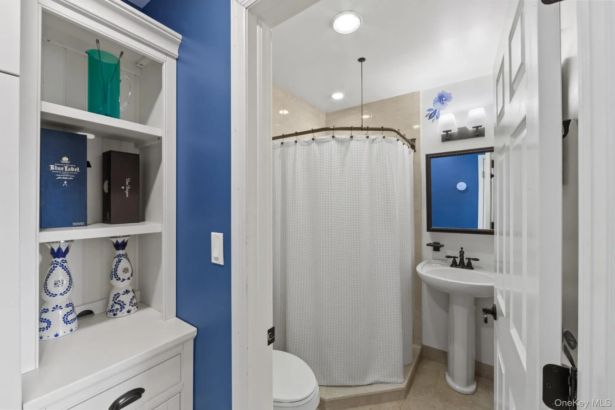 175 Birch Lane, Southold, NY, 4 Bedrooms Bedrooms, 12 Rooms Rooms,3 BathroomsBathrooms,Residential Lease,For Rent,Birch,0,1007529 175 Birch Lane, Southold, NY, 4 Bedrooms Bedrooms, 12 Rooms Rooms,3 BathroomsBathrooms,Residential Lease,For Rent,Birch,0,1007529