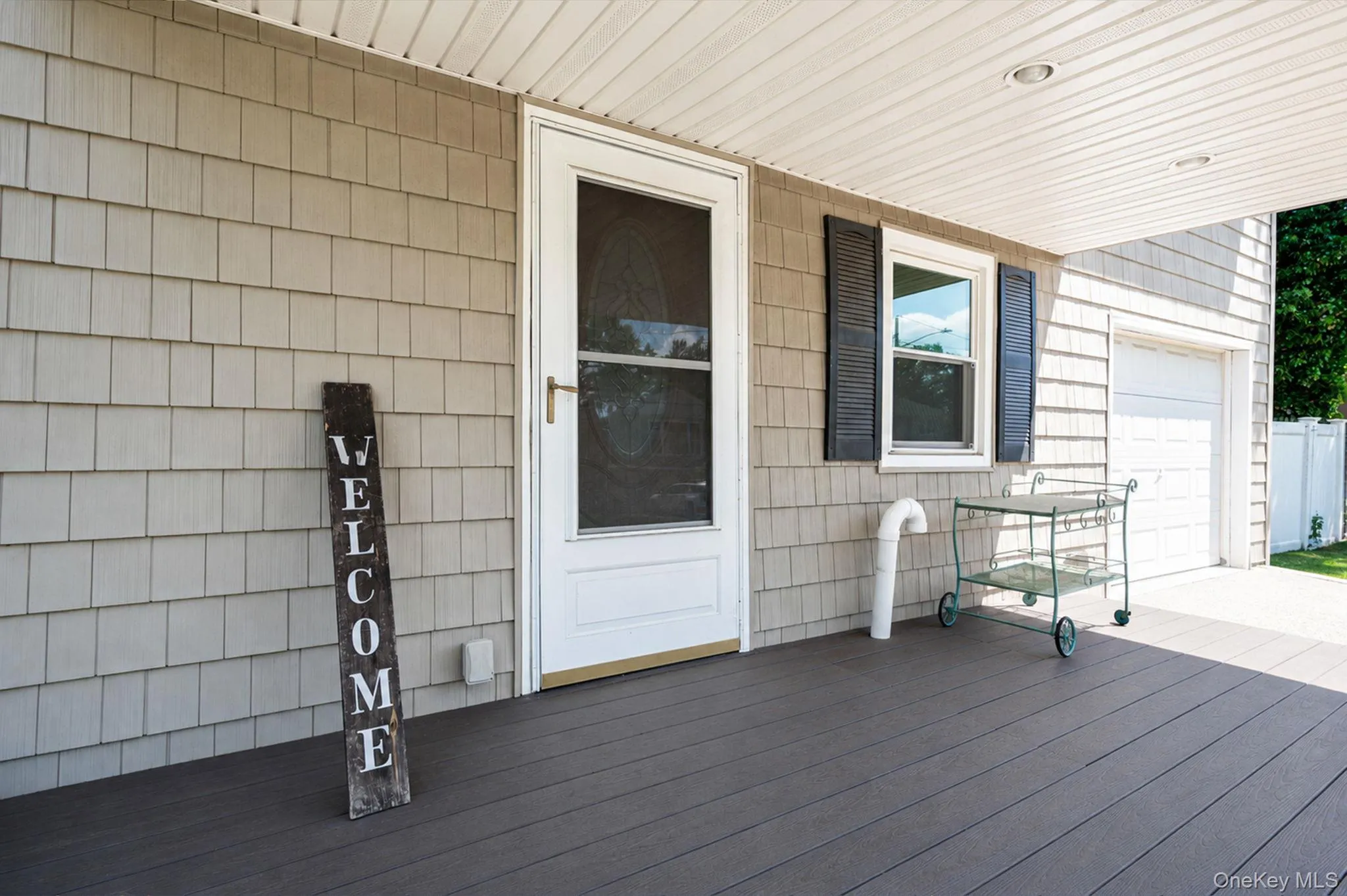377 Montgomery Avenue, West Babylon, NY, 4 Bedrooms Bedrooms, 9 Rooms Rooms,2 BathroomsBathrooms,Residential,For Rent,Montgomery,0,1007537 377 Montgomery Avenue, West Babylon, NY, 4 Bedrooms Bedrooms, 9 Rooms Rooms,2 BathroomsBathrooms,Residential,For Rent,Montgomery,0,1007537