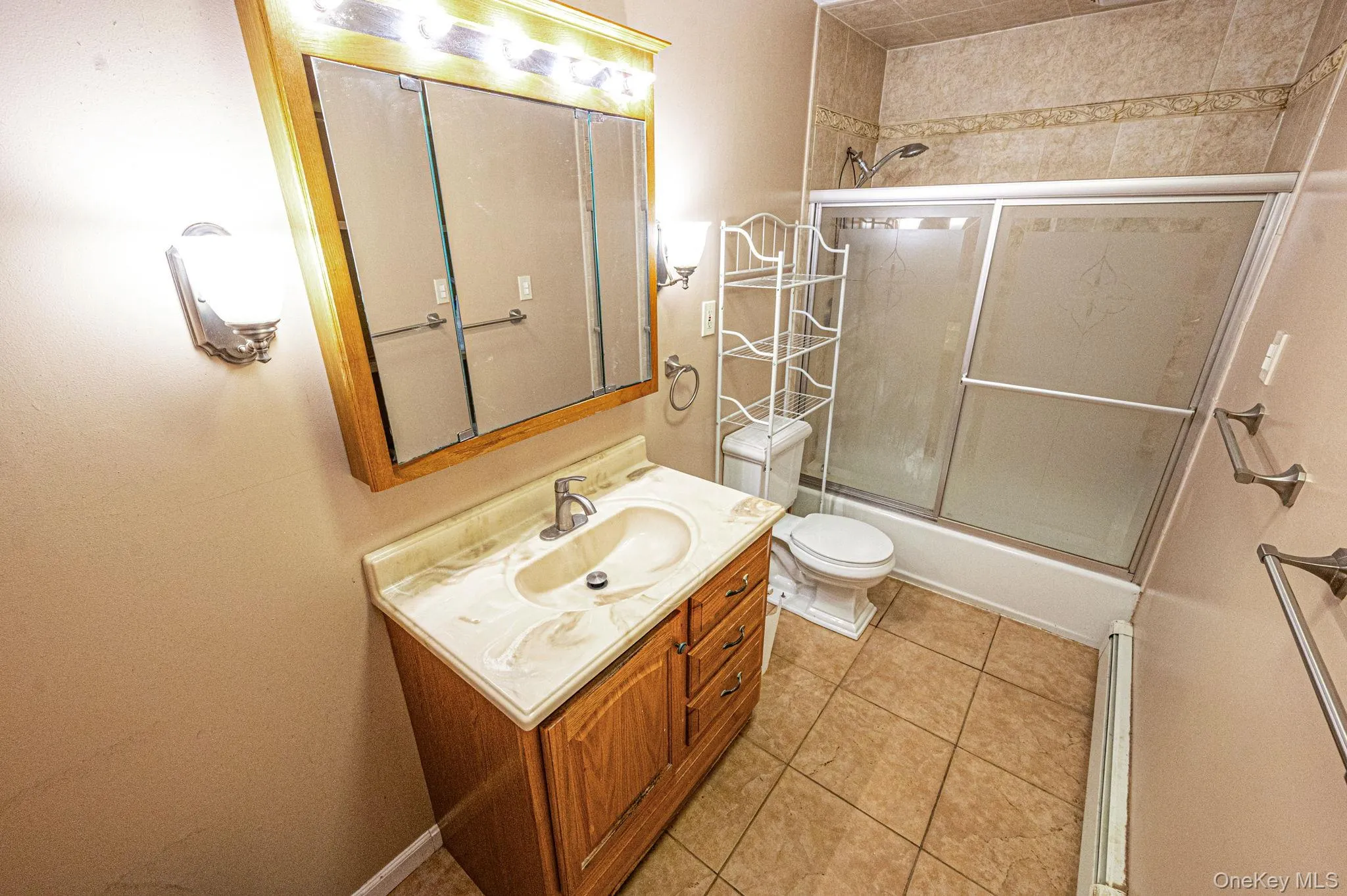 377 Montgomery Avenue, West Babylon, NY, 4 Bedrooms Bedrooms, 9 Rooms Rooms,2 BathroomsBathrooms,Residential,For Rent,Montgomery,0,1007537 377 Montgomery Avenue, West Babylon, NY, 4 Bedrooms Bedrooms, 9 Rooms Rooms,2 BathroomsBathrooms,Residential,For Rent,Montgomery,0,1007537