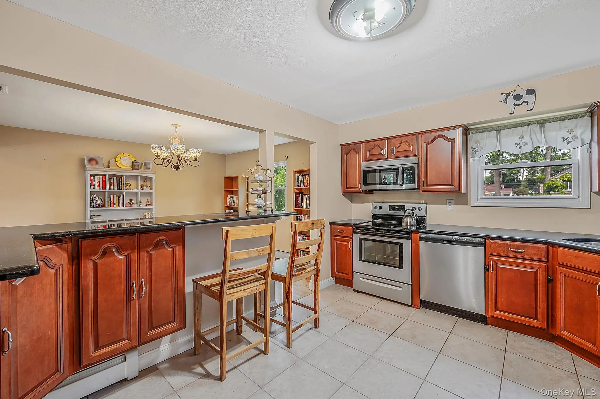 377 Montgomery Avenue, West Babylon, NY, 4 Bedrooms Bedrooms, 9 Rooms Rooms,2 BathroomsBathrooms,Residential,For Rent,Montgomery,0,1007537 377 Montgomery Avenue, West Babylon, NY, 4 Bedrooms Bedrooms, 9 Rooms Rooms,2 BathroomsBathrooms,Residential,For Rent,Montgomery,0,1007537