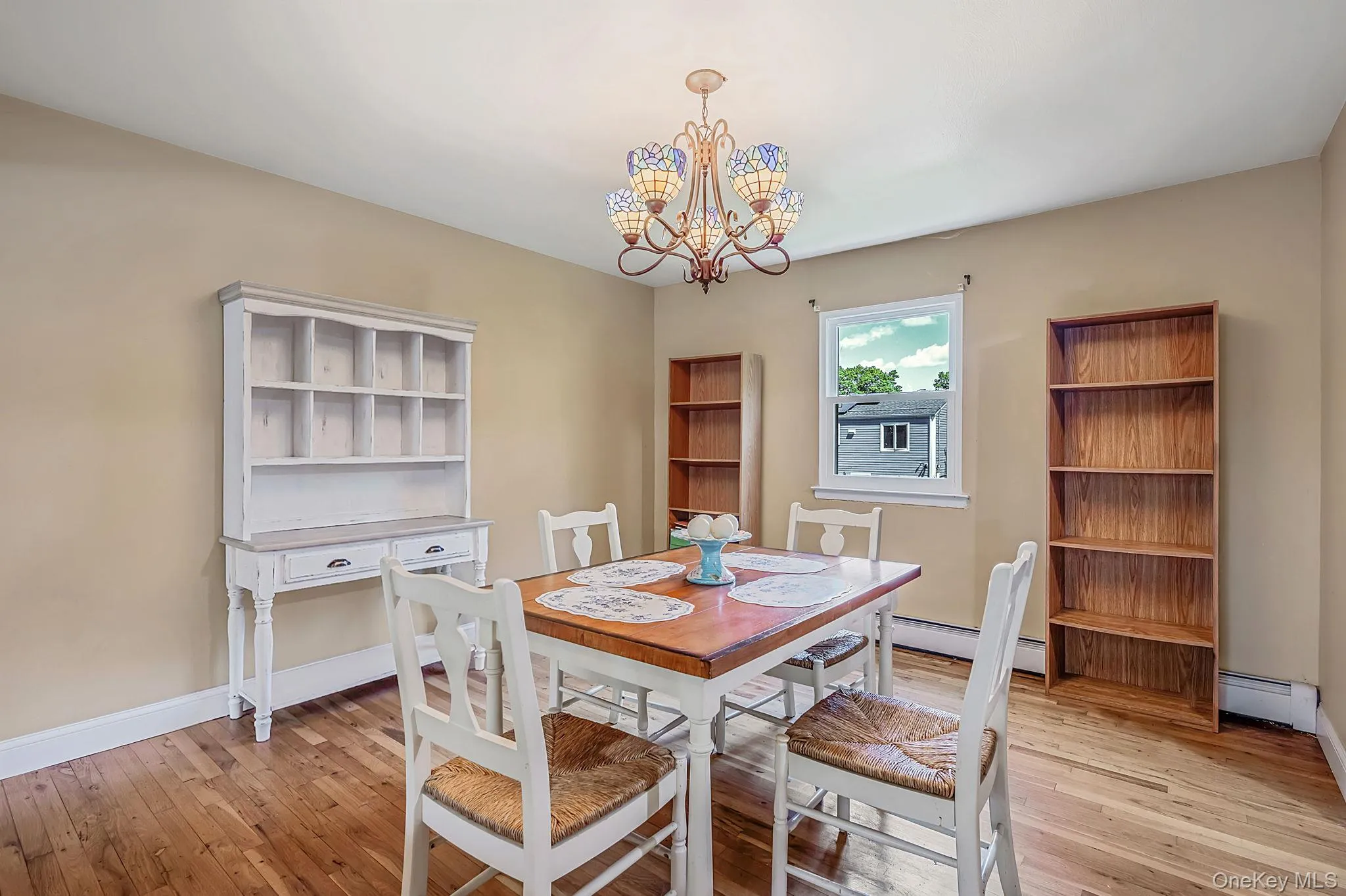 377 Montgomery Avenue, West Babylon, NY, 4 Bedrooms Bedrooms, 9 Rooms Rooms,2 BathroomsBathrooms,Residential,For Rent,Montgomery,0,1007537 377 Montgomery Avenue, West Babylon, NY, 4 Bedrooms Bedrooms, 9 Rooms Rooms,2 BathroomsBathrooms,Residential,For Rent,Montgomery,0,1007537