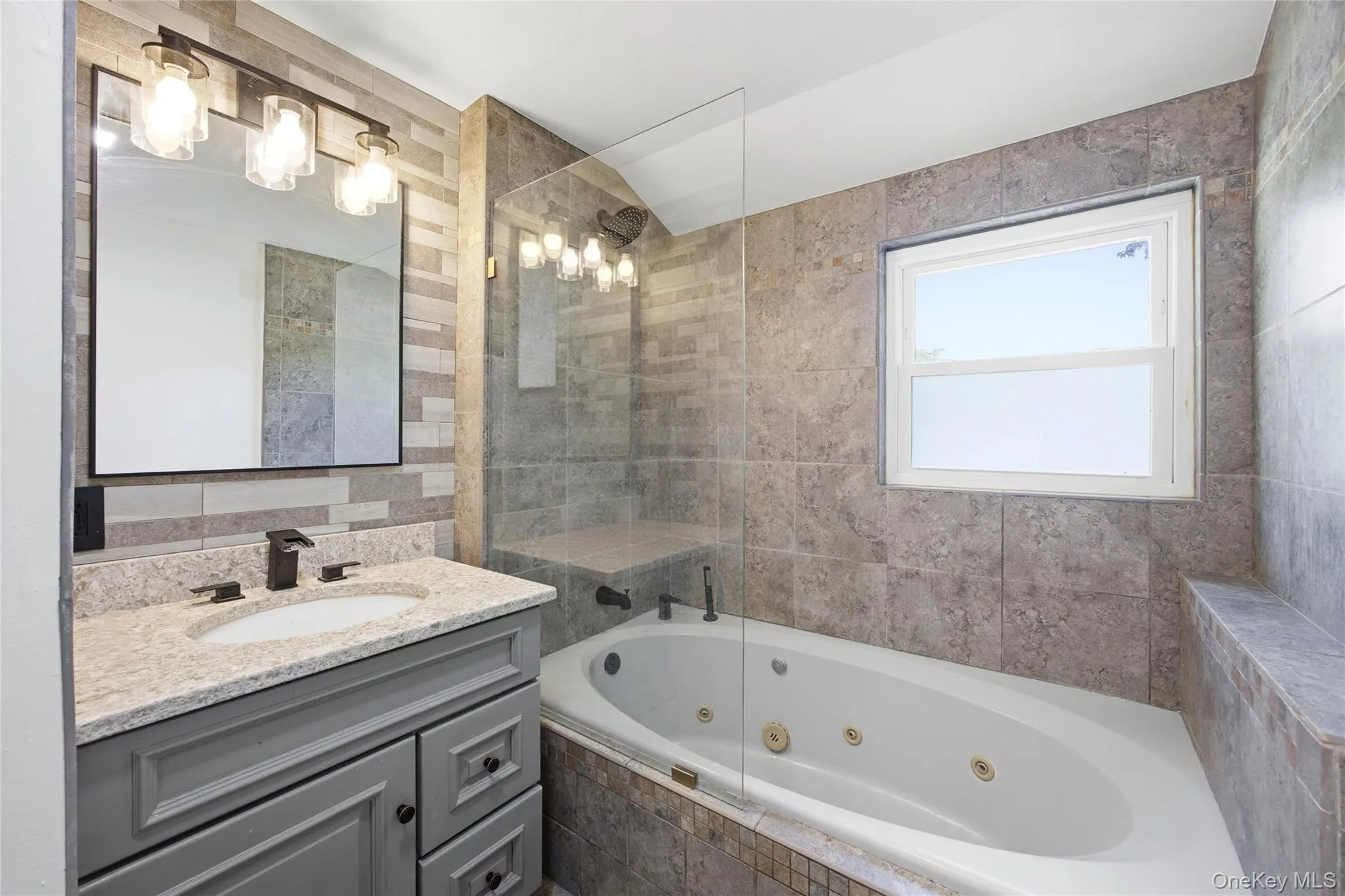 25 Parkdale Drive, Babylon, NY, 4 Bedrooms Bedrooms, 8 Rooms Rooms,1 BathroomBathrooms,Residential,For Rent,Parkdale,0,1007538 25 Parkdale Drive, Babylon, NY, 4 Bedrooms Bedrooms, 8 Rooms Rooms,1 BathroomBathrooms,Residential,For Rent,Parkdale,0,1007538