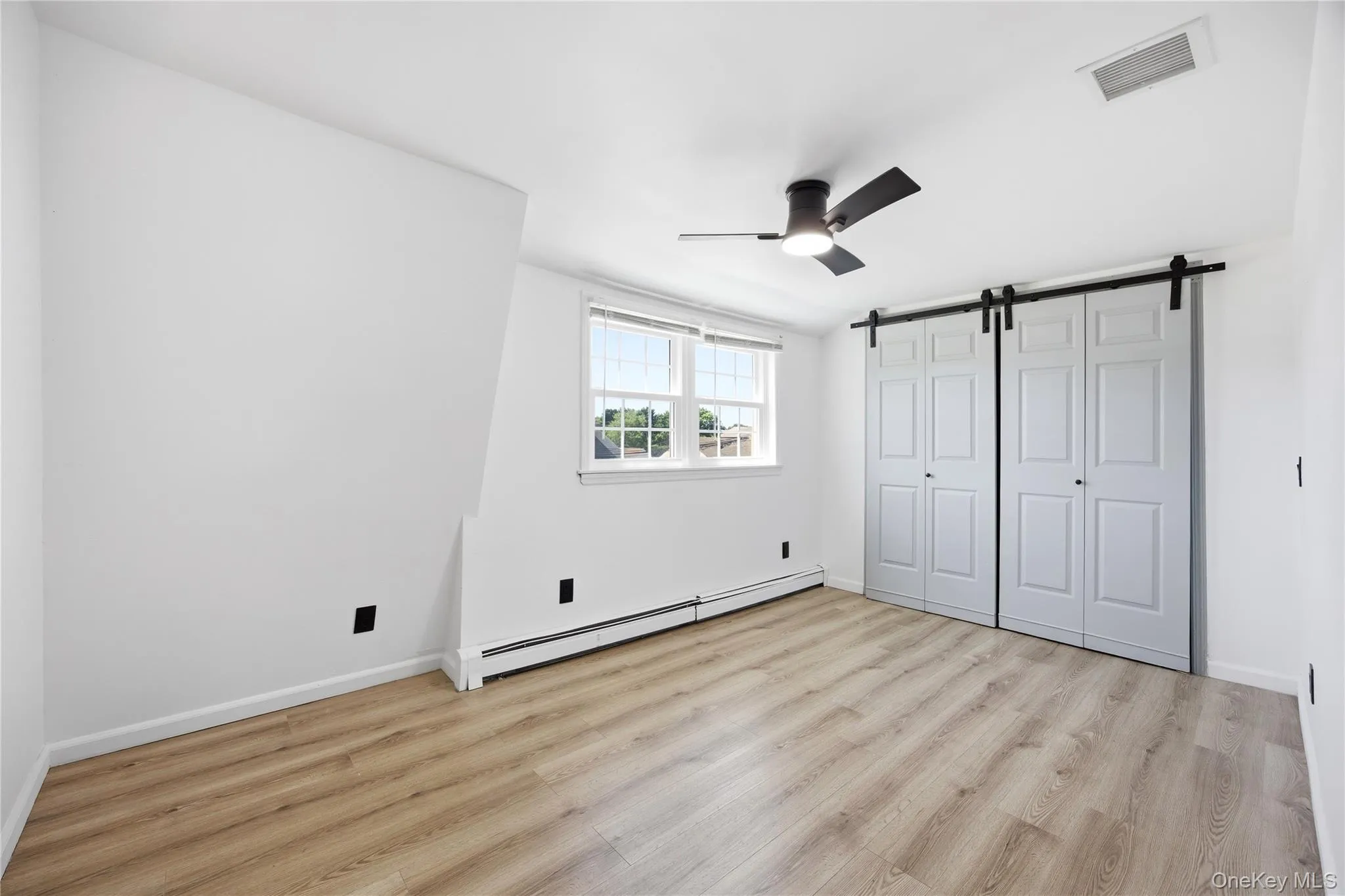 25 Parkdale Drive, Babylon, NY, 4 Bedrooms Bedrooms, 8 Rooms Rooms,1 BathroomBathrooms,Residential,For Rent,Parkdale,0,1007538 25 Parkdale Drive, Babylon, NY, 4 Bedrooms Bedrooms, 8 Rooms Rooms,1 BathroomBathrooms,Residential,For Rent,Parkdale,0,1007538