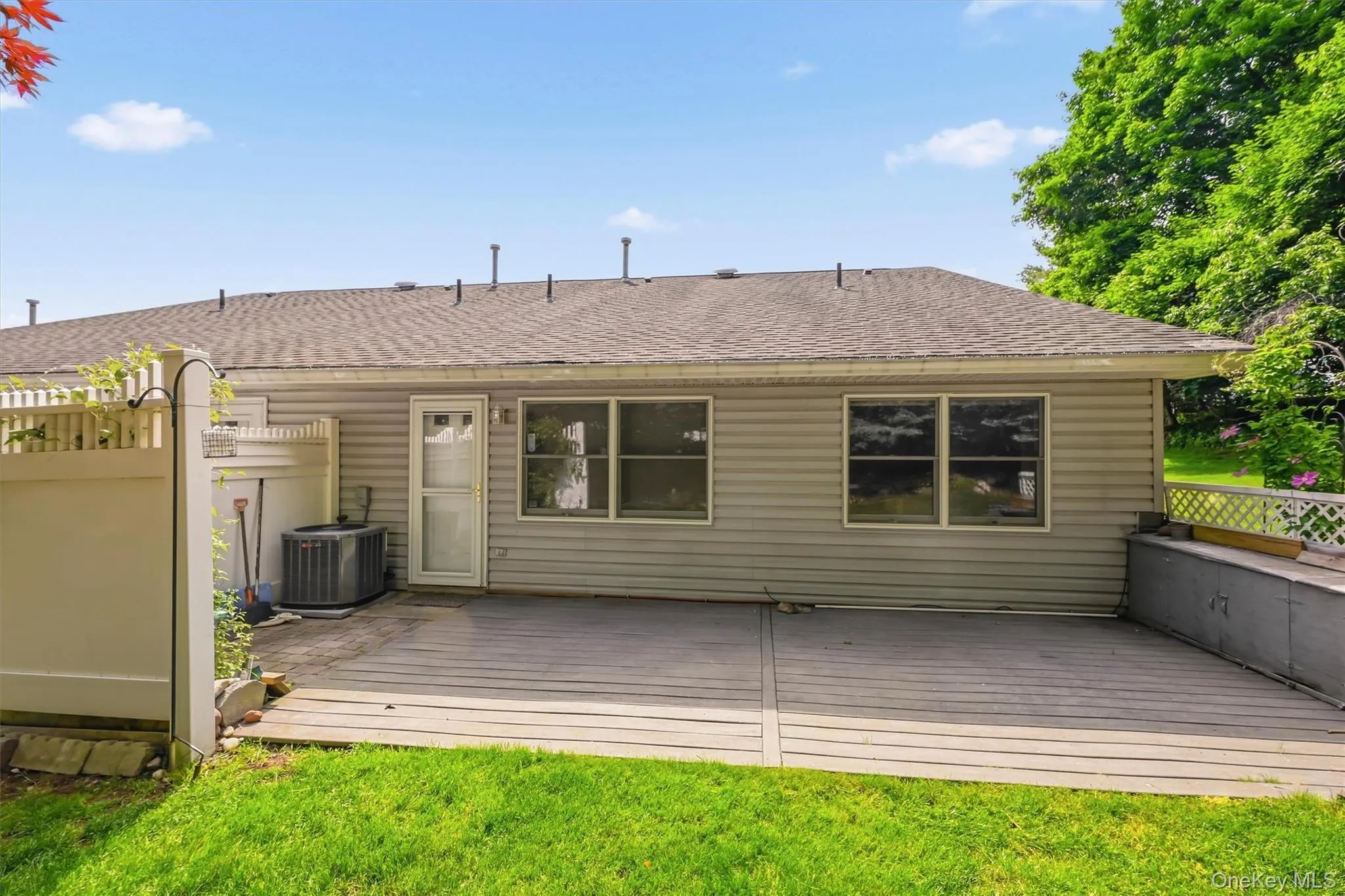 36 Windsor Circle, Ramapo, NY, 1 Bedroom Bedrooms, 5 Rooms Rooms,1 BathroomBathrooms,Residential,For Rent,Windsor,0,1007541 36 Windsor Circle, Ramapo, NY, 1 Bedroom Bedrooms, 5 Rooms Rooms,1 BathroomBathrooms,Residential,For Rent,Windsor,0,1007541