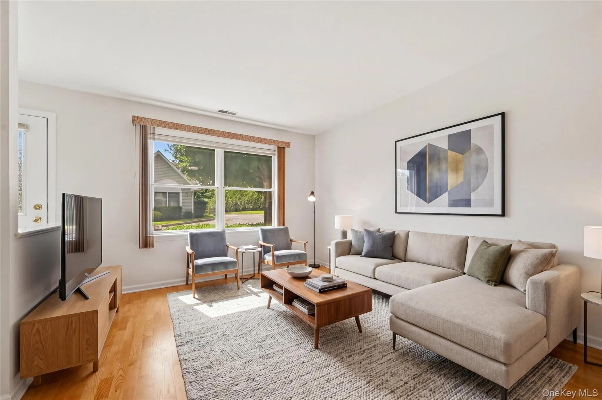36 Windsor Circle, Ramapo, NY, 1 Bedroom Bedrooms, 5 Rooms Rooms,1 BathroomBathrooms,Residential,For Rent,Windsor,0,1007541 36 Windsor Circle, Ramapo, NY, 1 Bedroom Bedrooms, 5 Rooms Rooms,1 BathroomBathrooms,Residential,For Rent,Windsor,0,1007541