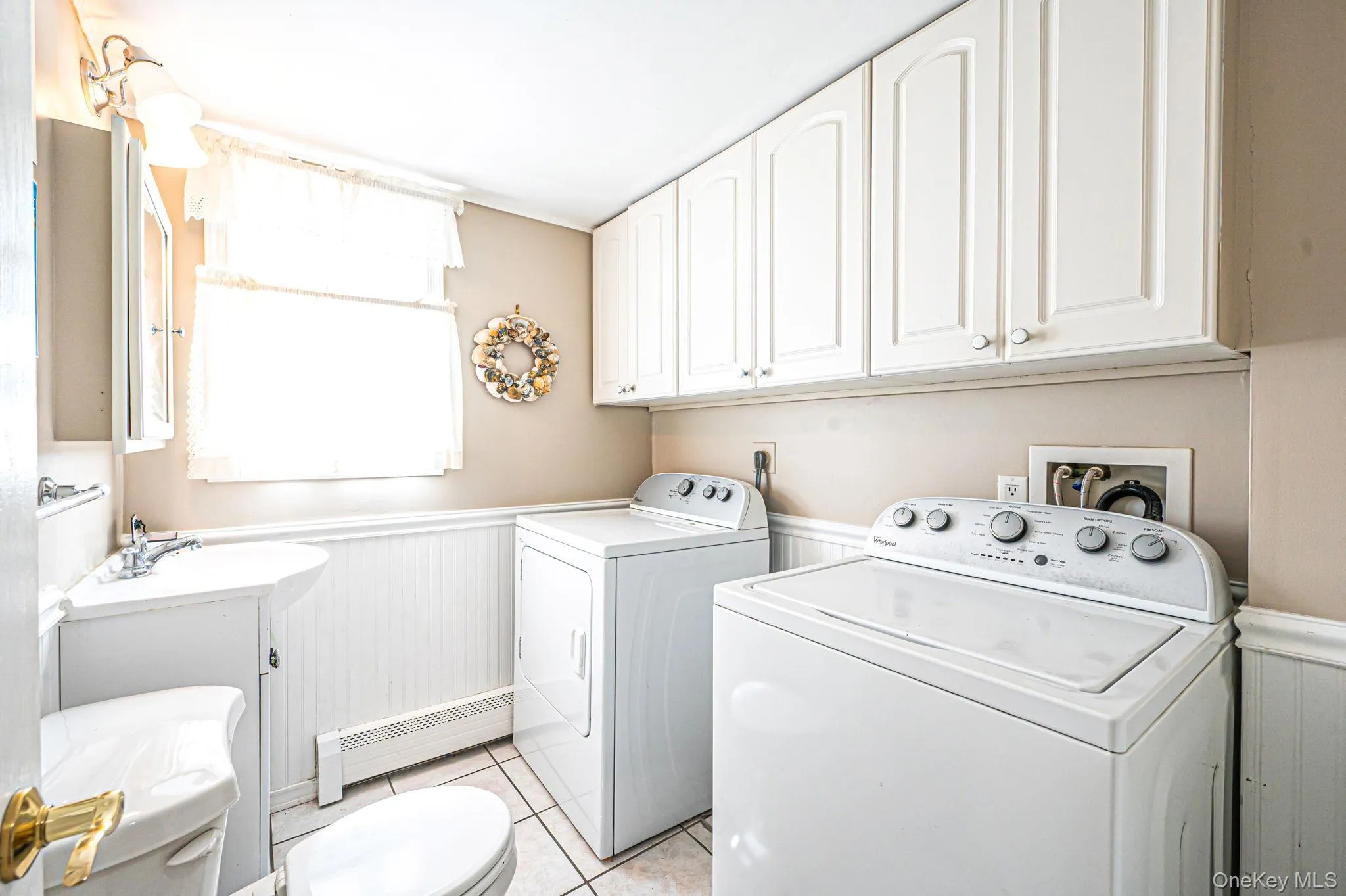 61 Ocean Avenue, Islip, NY, 4 Bedrooms Bedrooms, 7 Rooms Rooms,2 BathroomsBathrooms,Residential,For Rent,Ocean,0,1007543 61 Ocean Avenue, Islip, NY, 4 Bedrooms Bedrooms, 7 Rooms Rooms,2 BathroomsBathrooms,Residential,For Rent,Ocean,0,1007543
