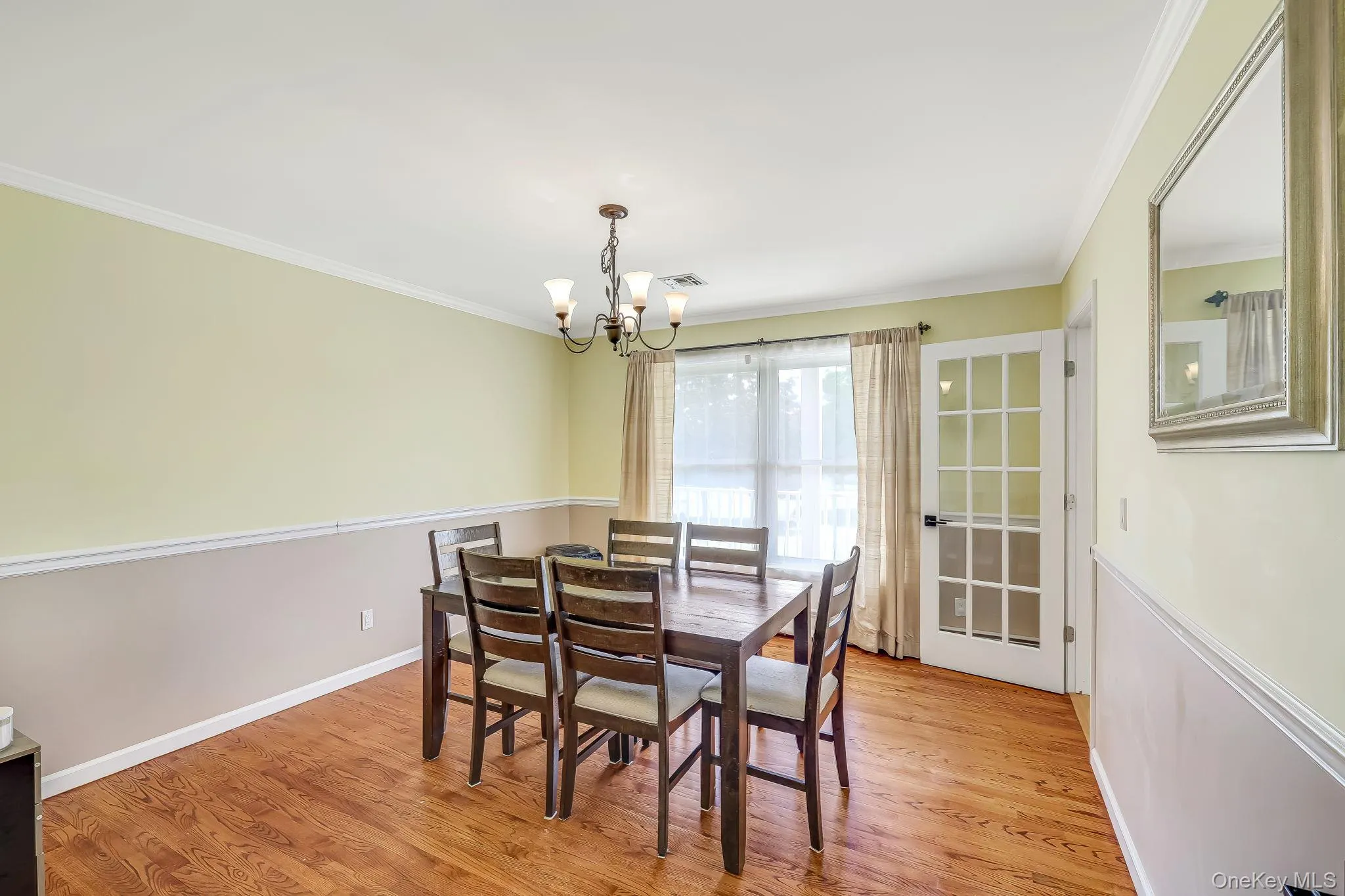 Love to entertain? The dining room is the perfect place to show off your new home. Truly a move in ready home. Love to entertain? The dining room is the perfect place to show off your new home. Truly a move in ready home.