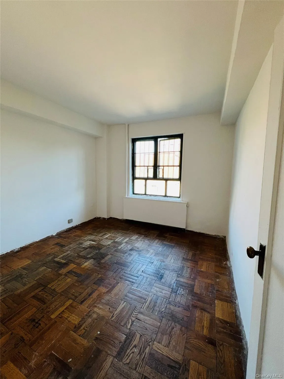 44 Metropolitan Oval, New York, NY, 3 Bedrooms Bedrooms, 5 Rooms Rooms,1 BathroomBathrooms,Residential,For Rent,Metropolitan,0,1007553 44 Metropolitan Oval, New York, NY, 3 Bedrooms Bedrooms, 5 Rooms Rooms,1 BathroomBathrooms,Residential,For Rent,Metropolitan,0,1007553