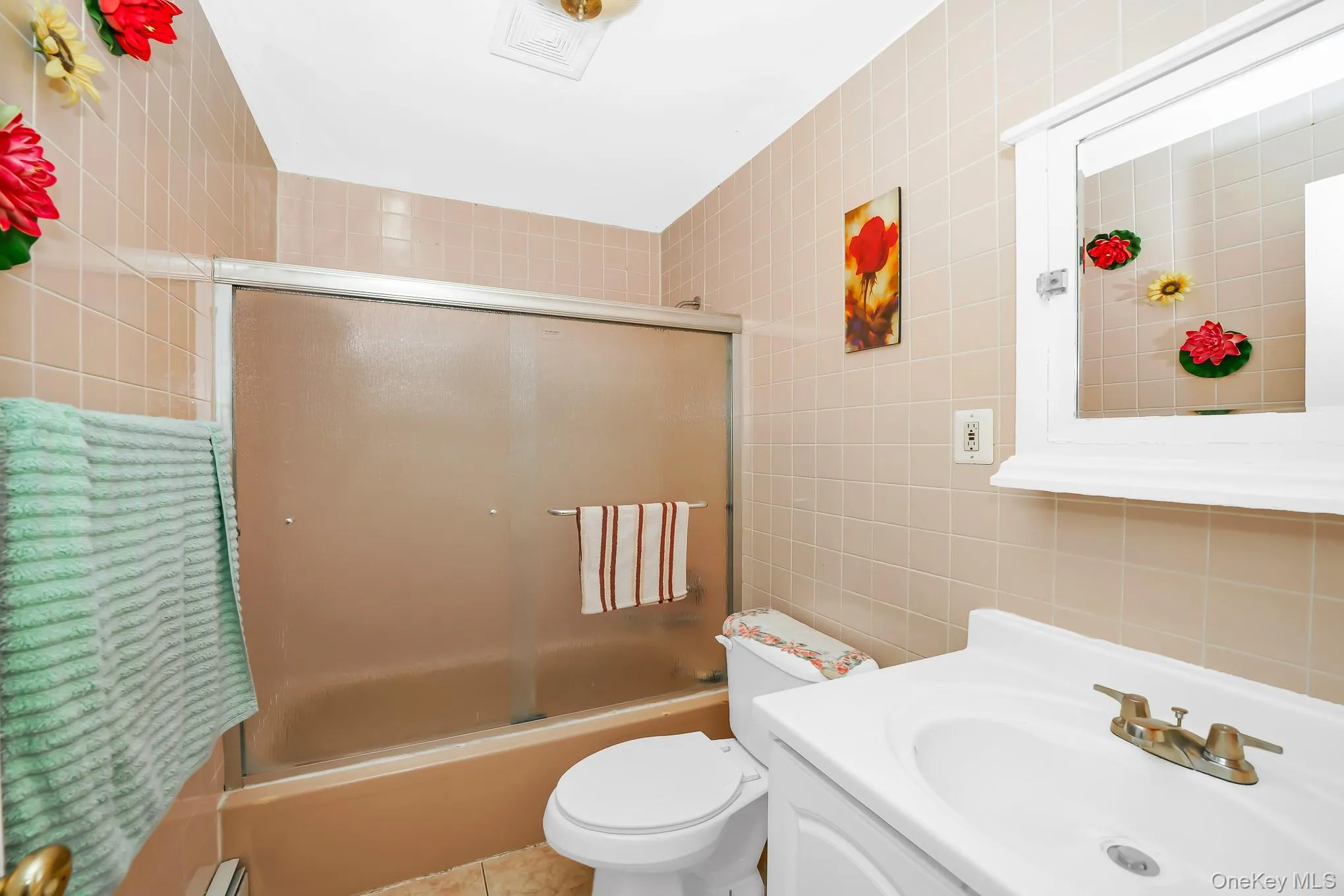 22 Montgomery Street, Islip, NY, 4 Bedrooms Bedrooms, 7 Rooms Rooms,2 BathroomsBathrooms,Residential,For Rent,Montgomery,0,1007560 22 Montgomery Street, Islip, NY, 4 Bedrooms Bedrooms, 7 Rooms Rooms,2 BathroomsBathrooms,Residential,For Rent,Montgomery,0,1007560