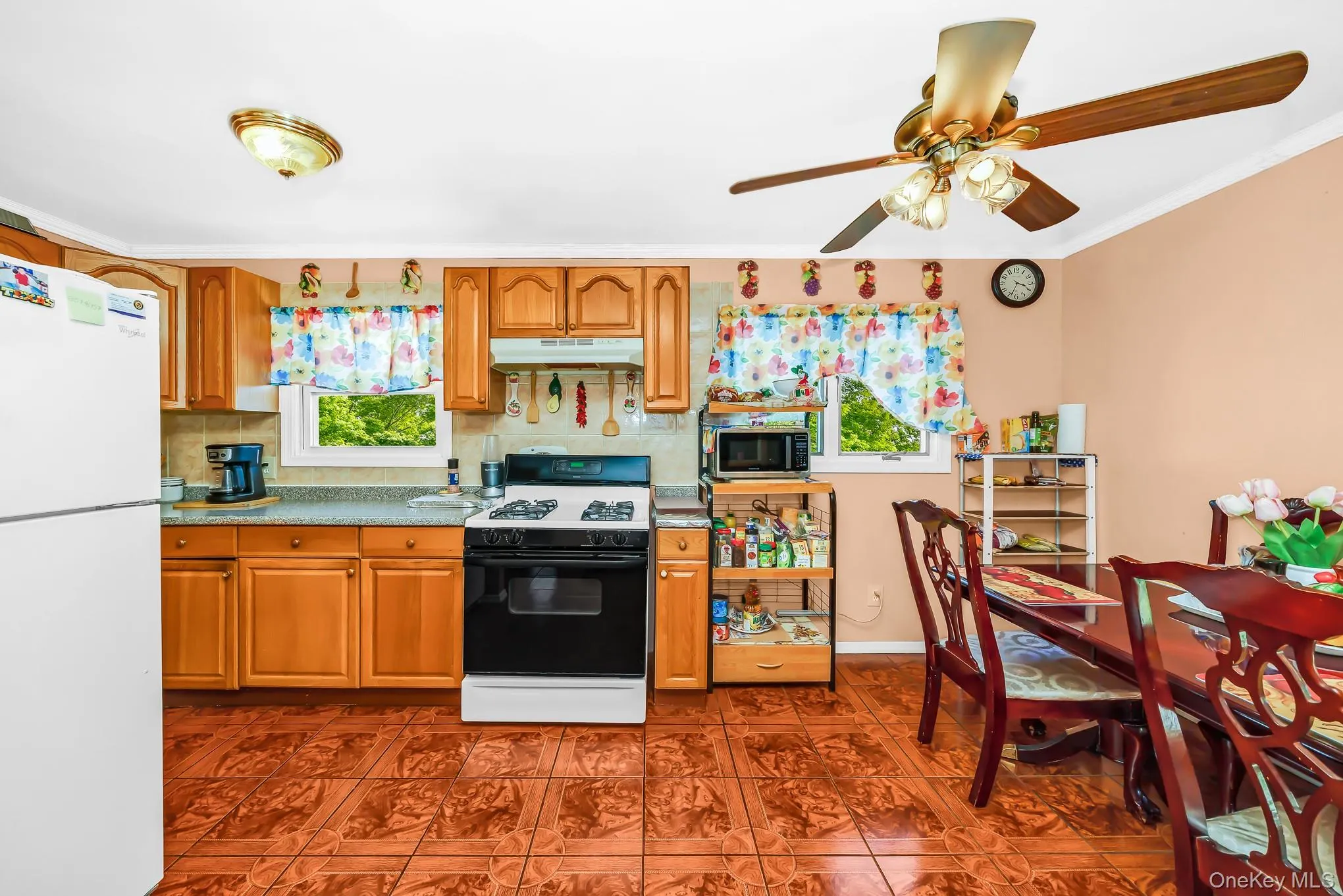 22 Montgomery Street, Islip, NY, 4 Bedrooms Bedrooms, 7 Rooms Rooms,2 BathroomsBathrooms,Residential,For Rent,Montgomery,0,1007560 22 Montgomery Street, Islip, NY, 4 Bedrooms Bedrooms, 7 Rooms Rooms,2 BathroomsBathrooms,Residential,For Rent,Montgomery,0,1007560