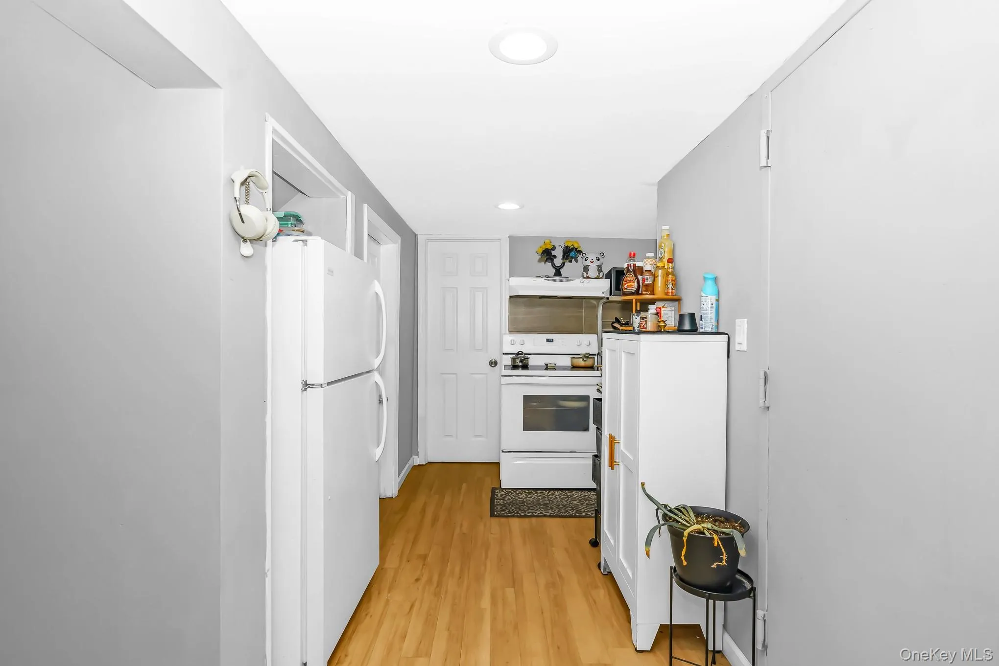 22 Montgomery Street, Islip, NY, 4 Bedrooms Bedrooms, 7 Rooms Rooms,2 BathroomsBathrooms,Residential,For Rent,Montgomery,0,1007560 22 Montgomery Street, Islip, NY, 4 Bedrooms Bedrooms, 7 Rooms Rooms,2 BathroomsBathrooms,Residential,For Rent,Montgomery,0,1007560