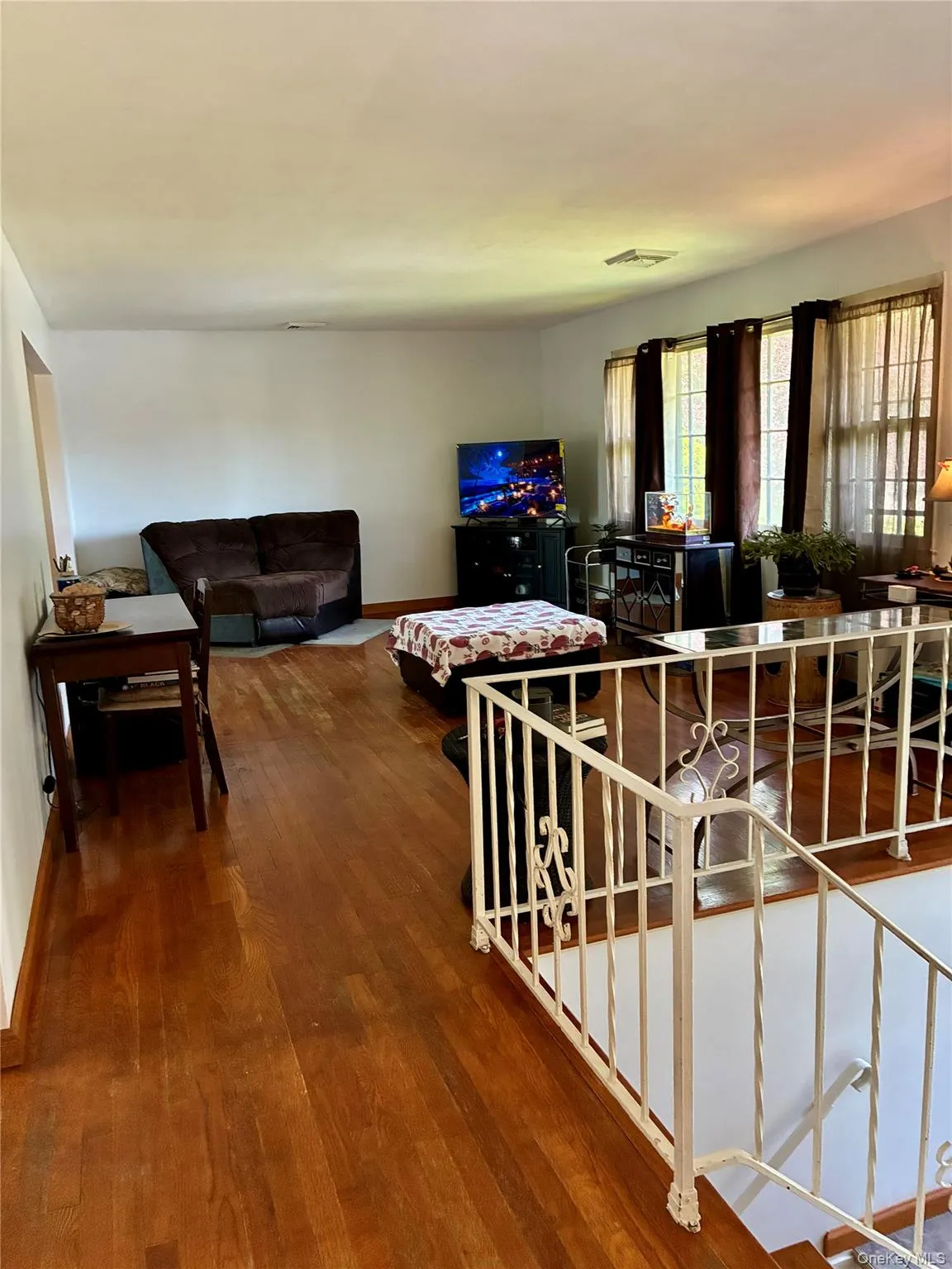 24 Ann Boulevard, Ramapo, NY, 4 Bedrooms Bedrooms, 11 Rooms Rooms,2 BathroomsBathrooms,Residential,For Rent,Ann,0,1007563 24 Ann Boulevard, Ramapo, NY, 4 Bedrooms Bedrooms, 11 Rooms Rooms,2 BathroomsBathrooms,Residential,For Rent,Ann,0,1007563