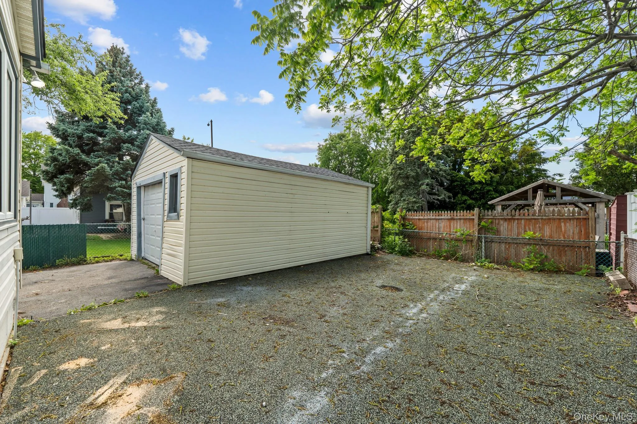 1 Lewis Place, Hempstead, NY, 4 Bedrooms Bedrooms, 12 Rooms Rooms,2 BathroomsBathrooms,Residential,For Rent,Lewis,0,1007564 1 Lewis Place, Hempstead, NY, 4 Bedrooms Bedrooms, 12 Rooms Rooms,2 BathroomsBathrooms,Residential,For Rent,Lewis,0,1007564