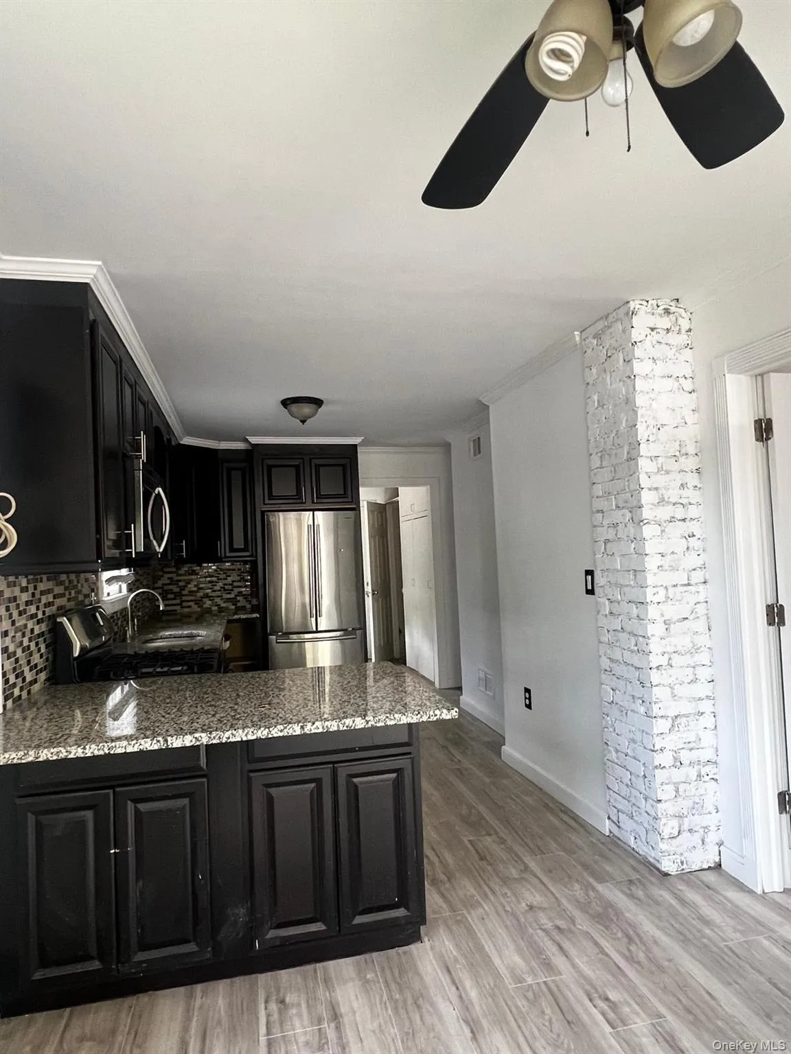 146 Penataquit Avenue, Islip, NY, 3 Bedrooms Bedrooms, 8 Rooms Rooms,1 BathroomBathrooms,Residential,For Rent,Penataquit,0,1007567 146 Penataquit Avenue, Islip, NY, 3 Bedrooms Bedrooms, 8 Rooms Rooms,1 BathroomBathrooms,Residential,For Rent,Penataquit,0,1007567