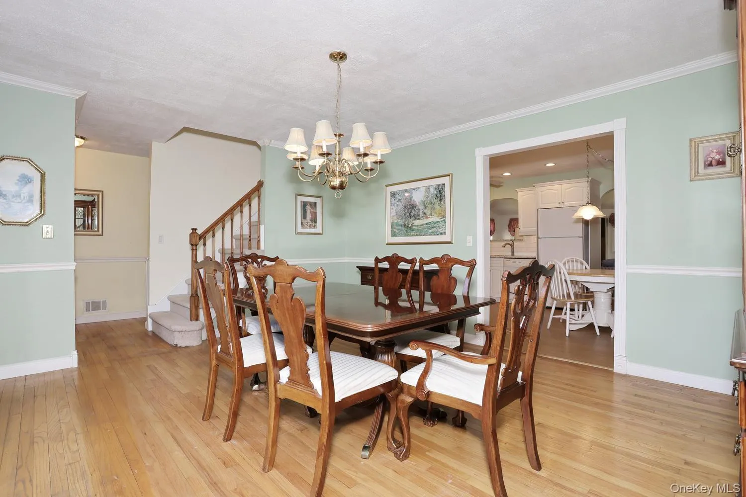 56 Grand Street, Clarkstown, NY, 4 Bedrooms Bedrooms, 8 Rooms Rooms,2 BathroomsBathrooms,Residential,For Rent,Grand,0,1007569 56 Grand Street, Clarkstown, NY, 4 Bedrooms Bedrooms, 8 Rooms Rooms,2 BathroomsBathrooms,Residential,For Rent,Grand,0,1007569