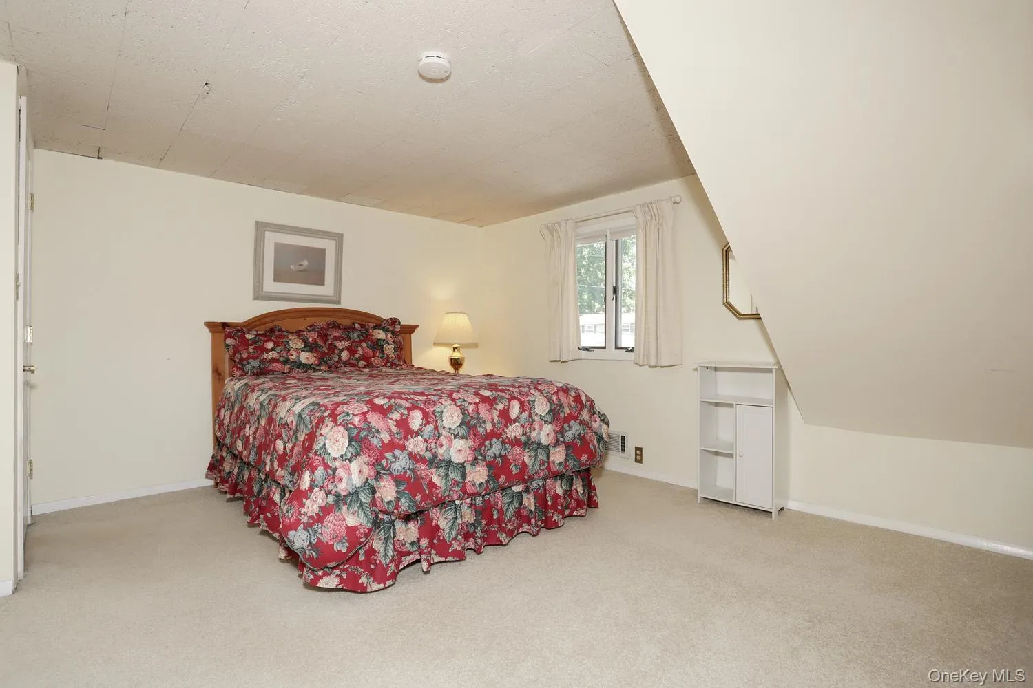 56 Grand Street, Clarkstown, NY, 4 Bedrooms Bedrooms, 8 Rooms Rooms,2 BathroomsBathrooms,Residential,For Rent,Grand,0,1007569 56 Grand Street, Clarkstown, NY, 4 Bedrooms Bedrooms, 8 Rooms Rooms,2 BathroomsBathrooms,Residential,For Rent,Grand,0,1007569