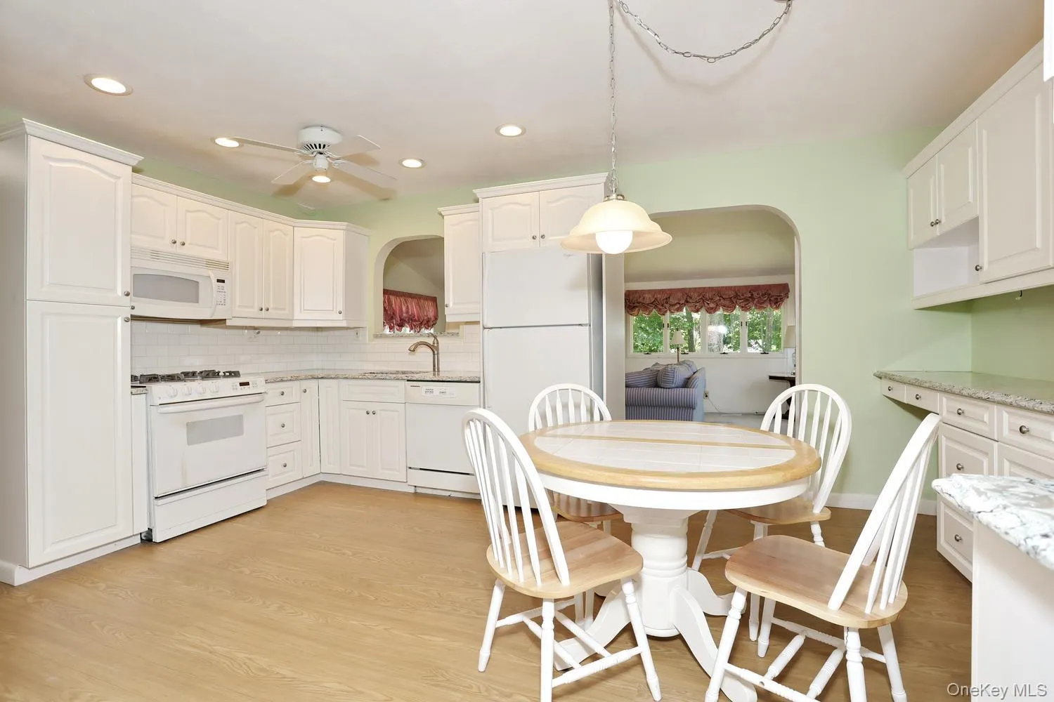 56 Grand Street, Clarkstown, NY, 4 Bedrooms Bedrooms, 8 Rooms Rooms,2 BathroomsBathrooms,Residential,For Rent,Grand,0,1007569 56 Grand Street, Clarkstown, NY, 4 Bedrooms Bedrooms, 8 Rooms Rooms,2 BathroomsBathrooms,Residential,For Rent,Grand,0,1007569