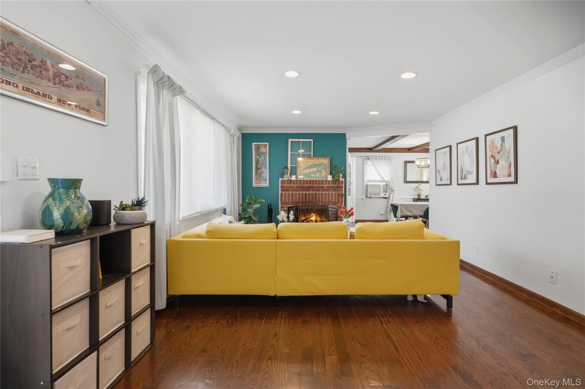 340 Main Street, Hempstead, NY, 3 Bedrooms Bedrooms, 6 Rooms Rooms,2 BathroomsBathrooms,Residential,For Rent,Main,0,1007573 340 Main Street, Hempstead, NY, 3 Bedrooms Bedrooms, 6 Rooms Rooms,2 BathroomsBathrooms,Residential,For Rent,Main,0,1007573
