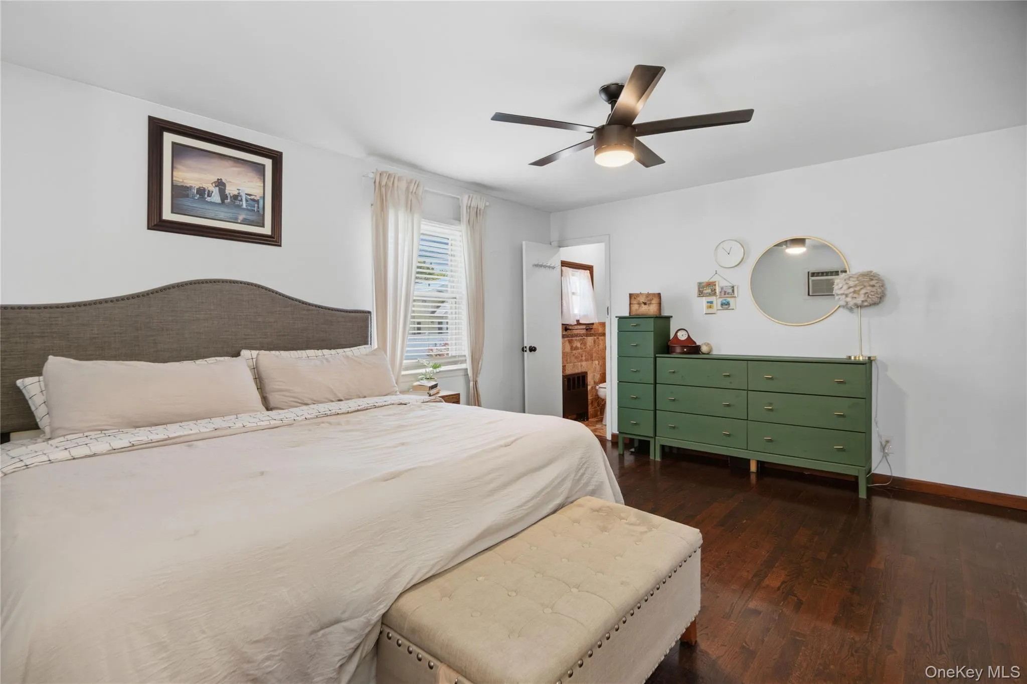 340 Main Street, Hempstead, NY, 3 Bedrooms Bedrooms, 6 Rooms Rooms,2 BathroomsBathrooms,Residential,For Rent,Main,0,1007573 340 Main Street, Hempstead, NY, 3 Bedrooms Bedrooms, 6 Rooms Rooms,2 BathroomsBathrooms,Residential,For Rent,Main,0,1007573