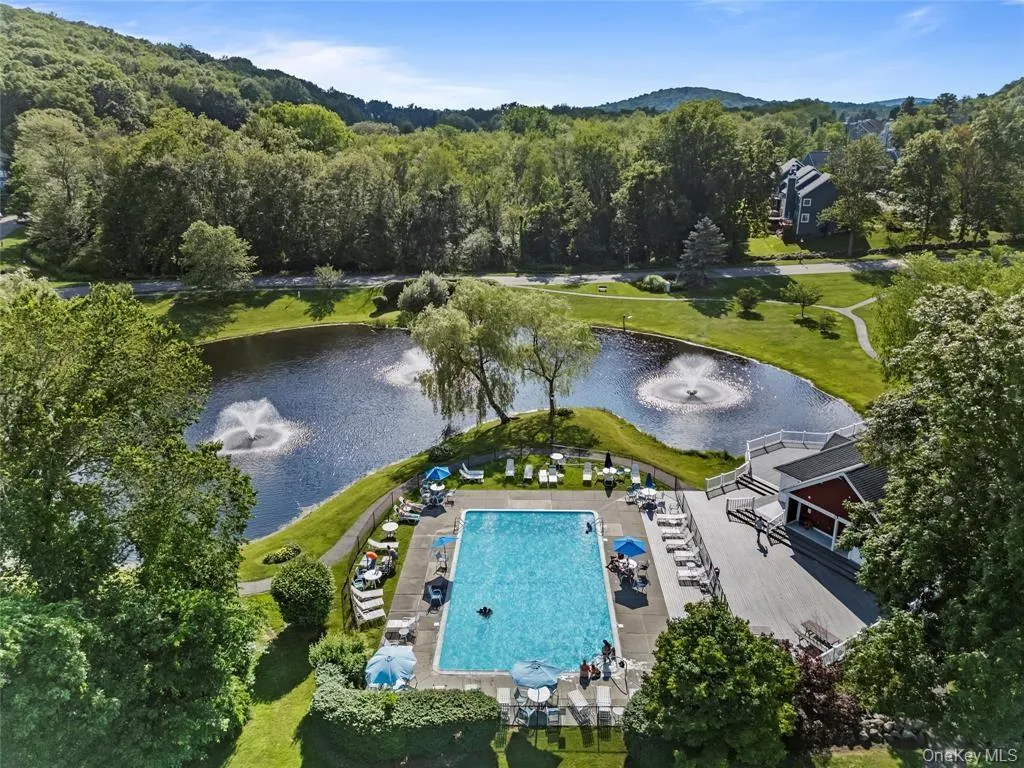 Community pool and the "actual" Fieldstone pond! Community pool and the "actual" Fieldstone pond!