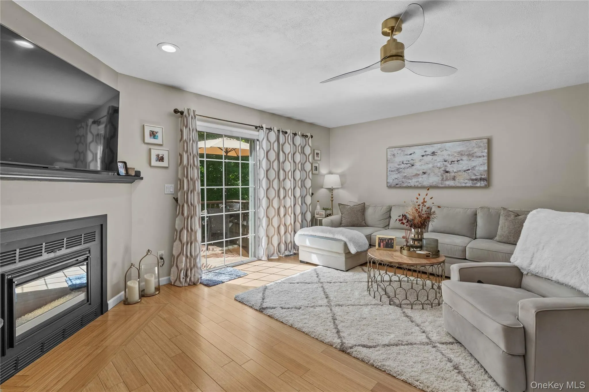 1402 Brentwood Drive, Southeast, NY, 2 Bedrooms Bedrooms, 6 Rooms Rooms,2 BathroomsBathrooms,Residential,For Rent,Brentwood,0,1007581 1402 Brentwood Drive, Southeast, NY, 2 Bedrooms Bedrooms, 6 Rooms Rooms,2 BathroomsBathrooms,Residential,For Rent,Brentwood,0,1007581