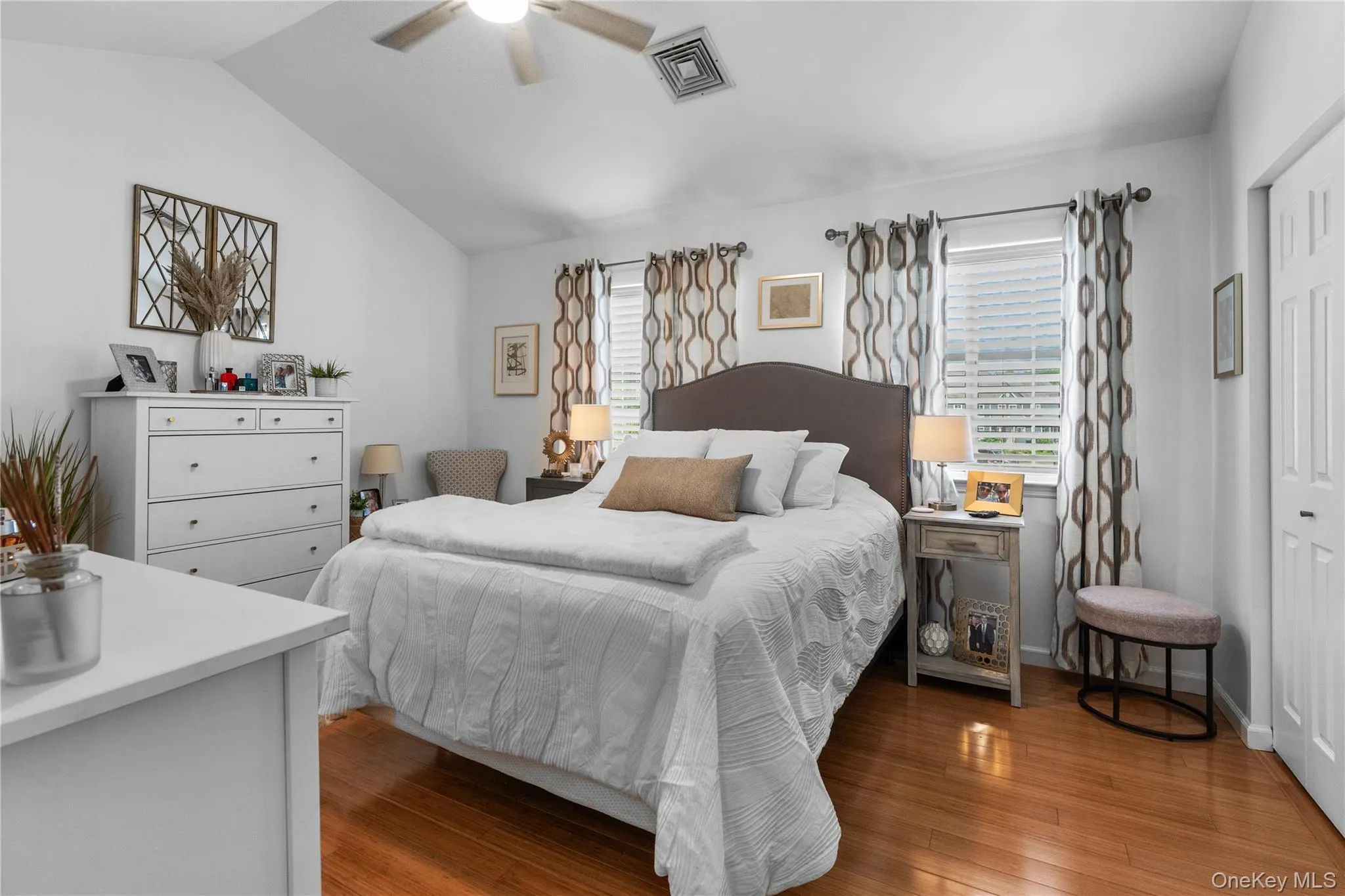 1402 Brentwood Drive, Southeast, NY, 2 Bedrooms Bedrooms, 6 Rooms Rooms,2 BathroomsBathrooms,Residential,For Rent,Brentwood,0,1007581 1402 Brentwood Drive, Southeast, NY, 2 Bedrooms Bedrooms, 6 Rooms Rooms,2 BathroomsBathrooms,Residential,For Rent,Brentwood,0,1007581