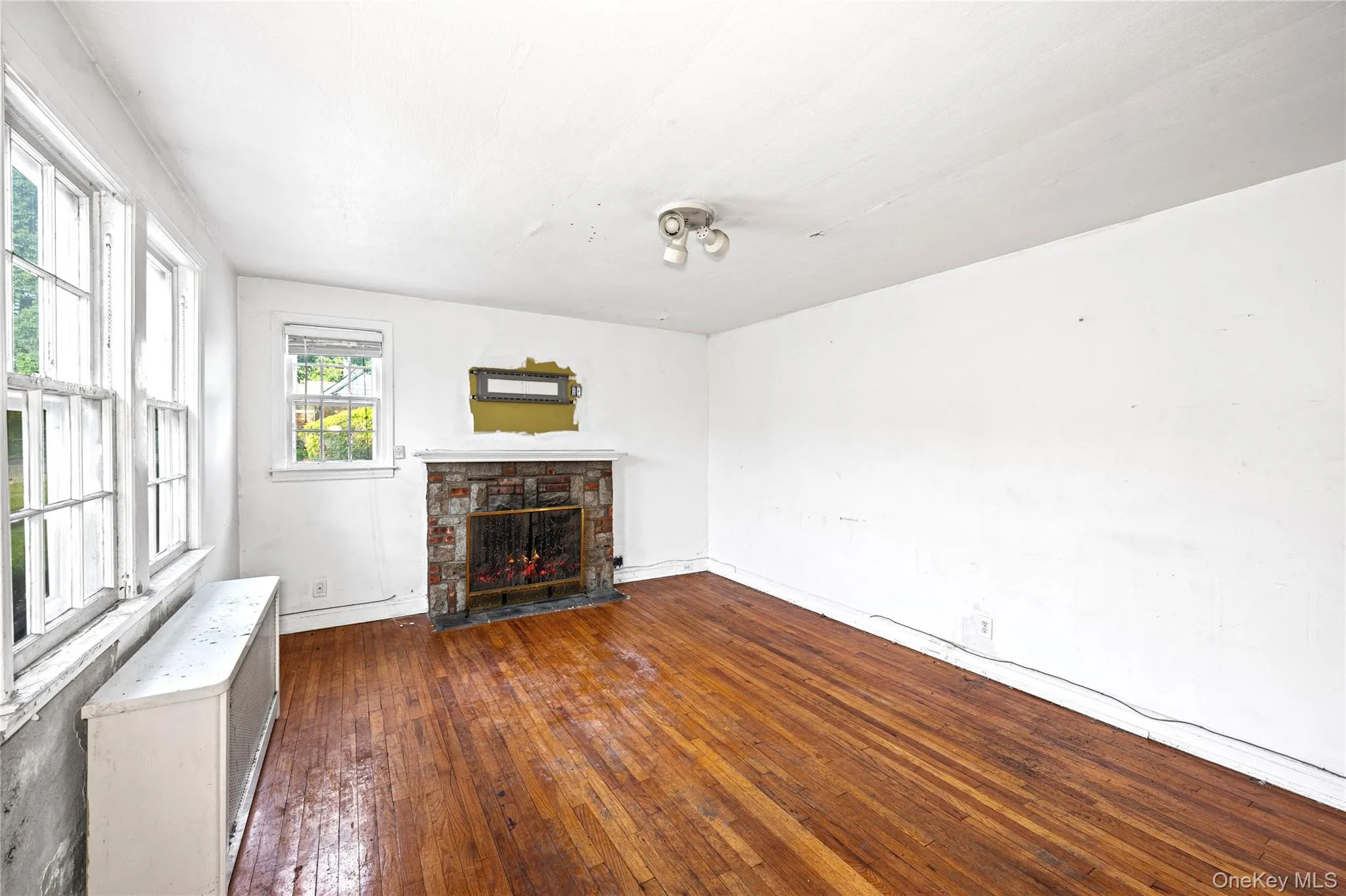 674 Henry Street, Hempstead, NY, 4 Bedrooms Bedrooms, 8 Rooms Rooms,3 BathroomsBathrooms,Residential,For Rent,Henry,0,1007584 674 Henry Street, Hempstead, NY, 4 Bedrooms Bedrooms, 8 Rooms Rooms,3 BathroomsBathrooms,Residential,For Rent,Henry,0,1007584