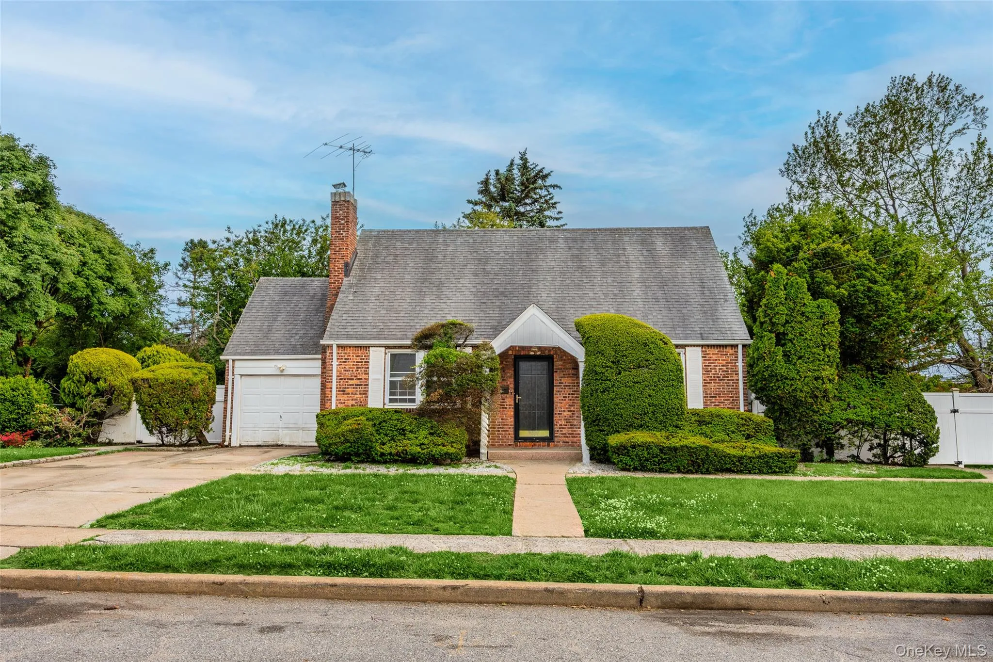674 Henry Street, Hempstead, NY, 4 Bedrooms Bedrooms, 8 Rooms Rooms,3 BathroomsBathrooms,Residential,For Rent,Henry,0,1007584 674 Henry Street, Hempstead, NY, 4 Bedrooms Bedrooms, 8 Rooms Rooms,3 BathroomsBathrooms,Residential,For Rent,Henry,0,1007584
