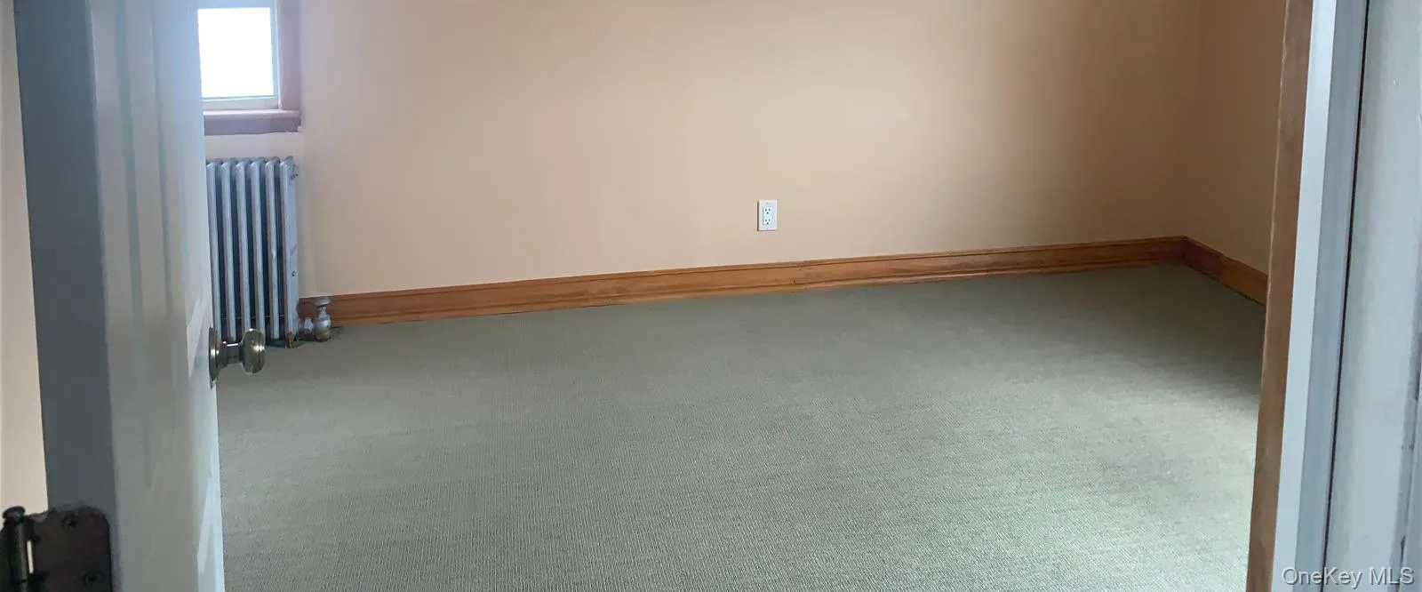 169 Litchfield Avenue, Hempstead, NY, 1 Bedroom Bedrooms, 3 Rooms Rooms,1 BathroomBathrooms,Residential Lease,For Rent,Litchfield,0,1007585 169 Litchfield Avenue, Hempstead, NY, 1 Bedroom Bedrooms, 3 Rooms Rooms,1 BathroomBathrooms,Residential Lease,For Rent,Litchfield,0,1007585