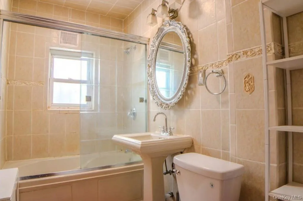 11424 117th Street, New York, NY, 3 Bedrooms Bedrooms, 8 Rooms Rooms,2 BathroomsBathrooms,Residential,For Rent,117th,0,1007590 11424 117th Street, New York, NY, 3 Bedrooms Bedrooms, 8 Rooms Rooms,2 BathroomsBathrooms,Residential,For Rent,117th,0,1007590