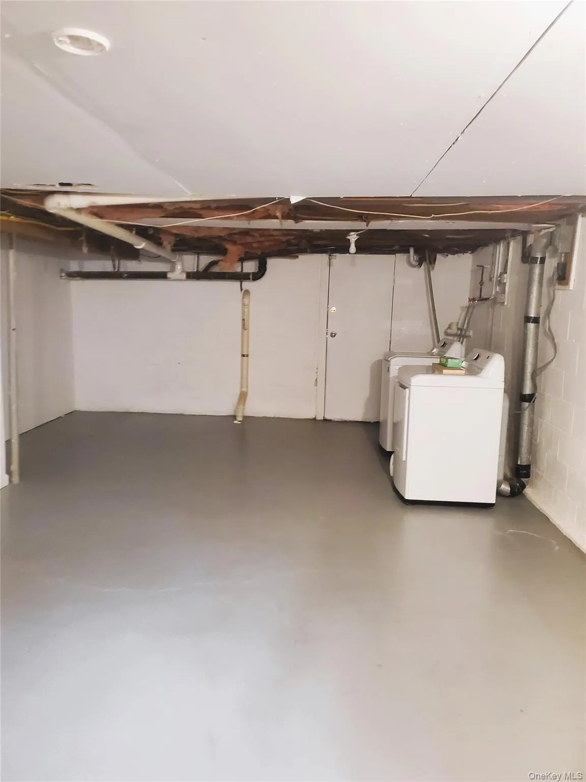 13 Murphy Road, Highlands, NY, 4 Bedrooms Bedrooms, 8 Rooms Rooms,2 BathroomsBathrooms,Residential,For Rent,Murphy,0,1007591 13 Murphy Road, Highlands, NY, 4 Bedrooms Bedrooms, 8 Rooms Rooms,2 BathroomsBathrooms,Residential,For Rent,Murphy,0,1007591