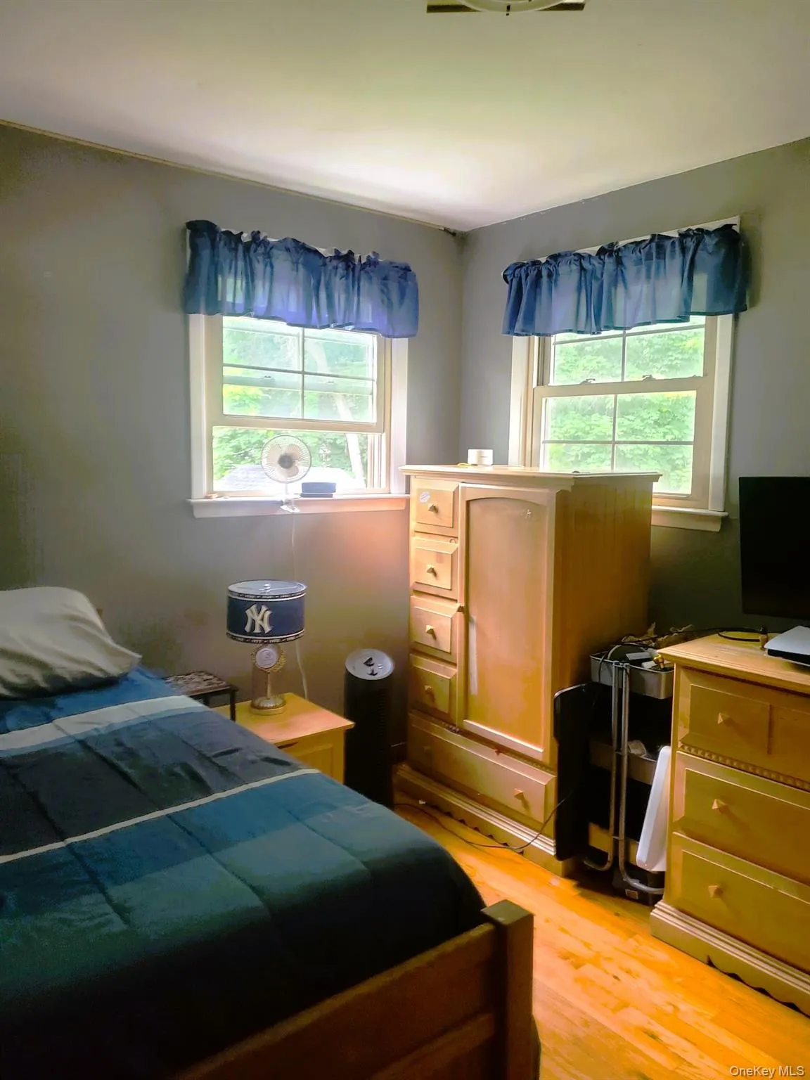 13 Murphy Road, Highlands, NY, 4 Bedrooms Bedrooms, 8 Rooms Rooms,2 BathroomsBathrooms,Residential,For Rent,Murphy,0,1007591 13 Murphy Road, Highlands, NY, 4 Bedrooms Bedrooms, 8 Rooms Rooms,2 BathroomsBathrooms,Residential,For Rent,Murphy,0,1007591