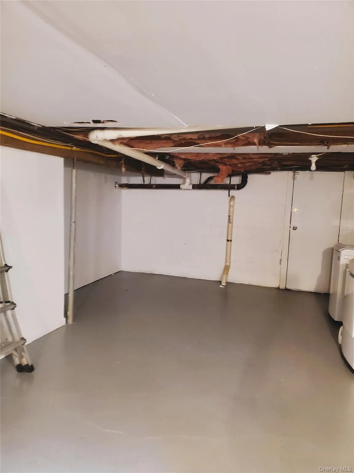 13 Murphy Road, Highlands, NY, 4 Bedrooms Bedrooms, 8 Rooms Rooms,2 BathroomsBathrooms,Residential,For Rent,Murphy,0,1007591 13 Murphy Road, Highlands, NY, 4 Bedrooms Bedrooms, 8 Rooms Rooms,2 BathroomsBathrooms,Residential,For Rent,Murphy,0,1007591