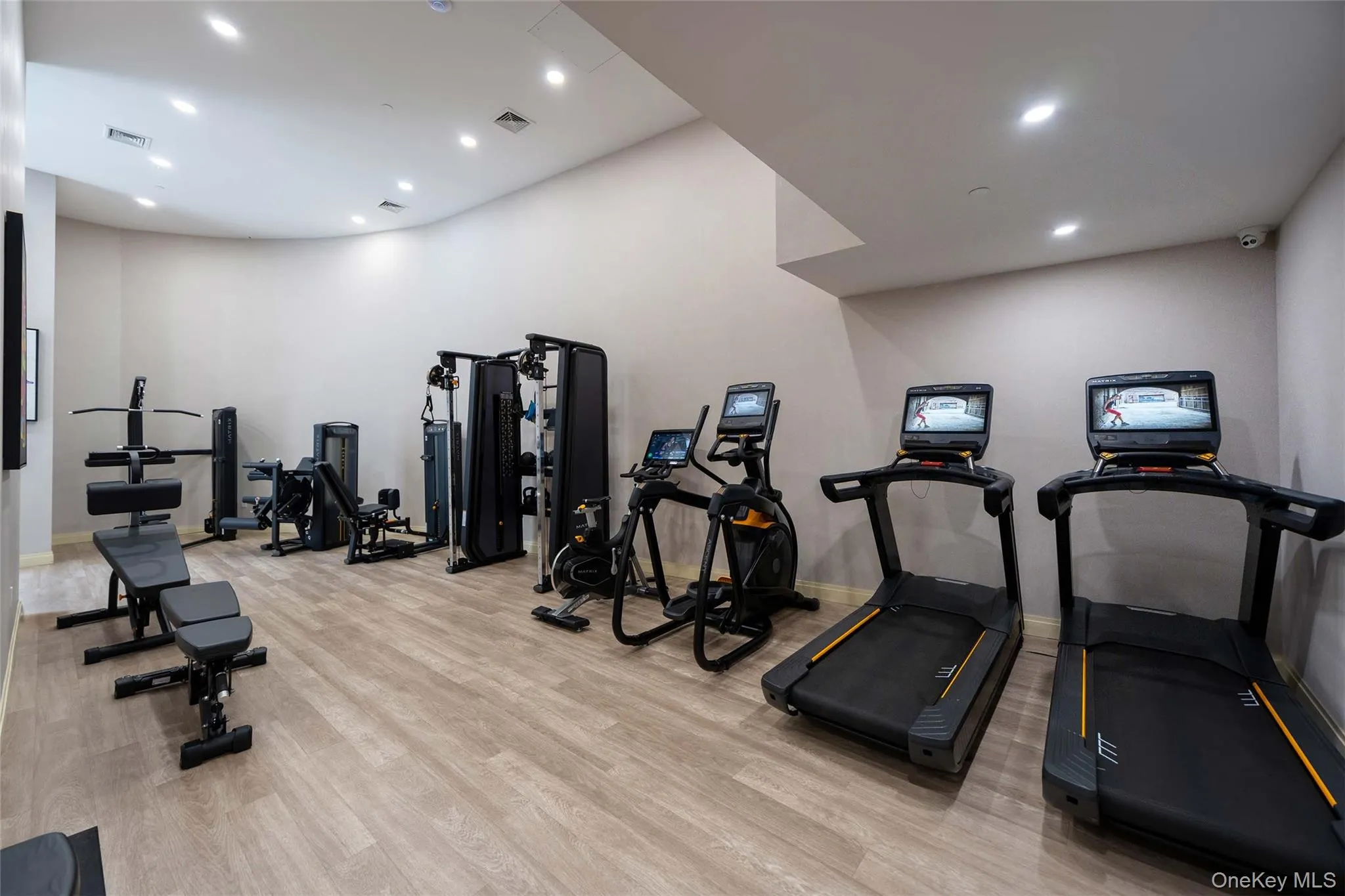 78-29 Austin Street, New York, NY, 3 Bedrooms Bedrooms, 6 Rooms Rooms,2 BathroomsBathrooms,Residential,For Rent,Austin,0,1007593 78-29 Austin Street, New York, NY, 3 Bedrooms Bedrooms, 6 Rooms Rooms,2 BathroomsBathrooms,Residential,For Rent,Austin,0,1007593