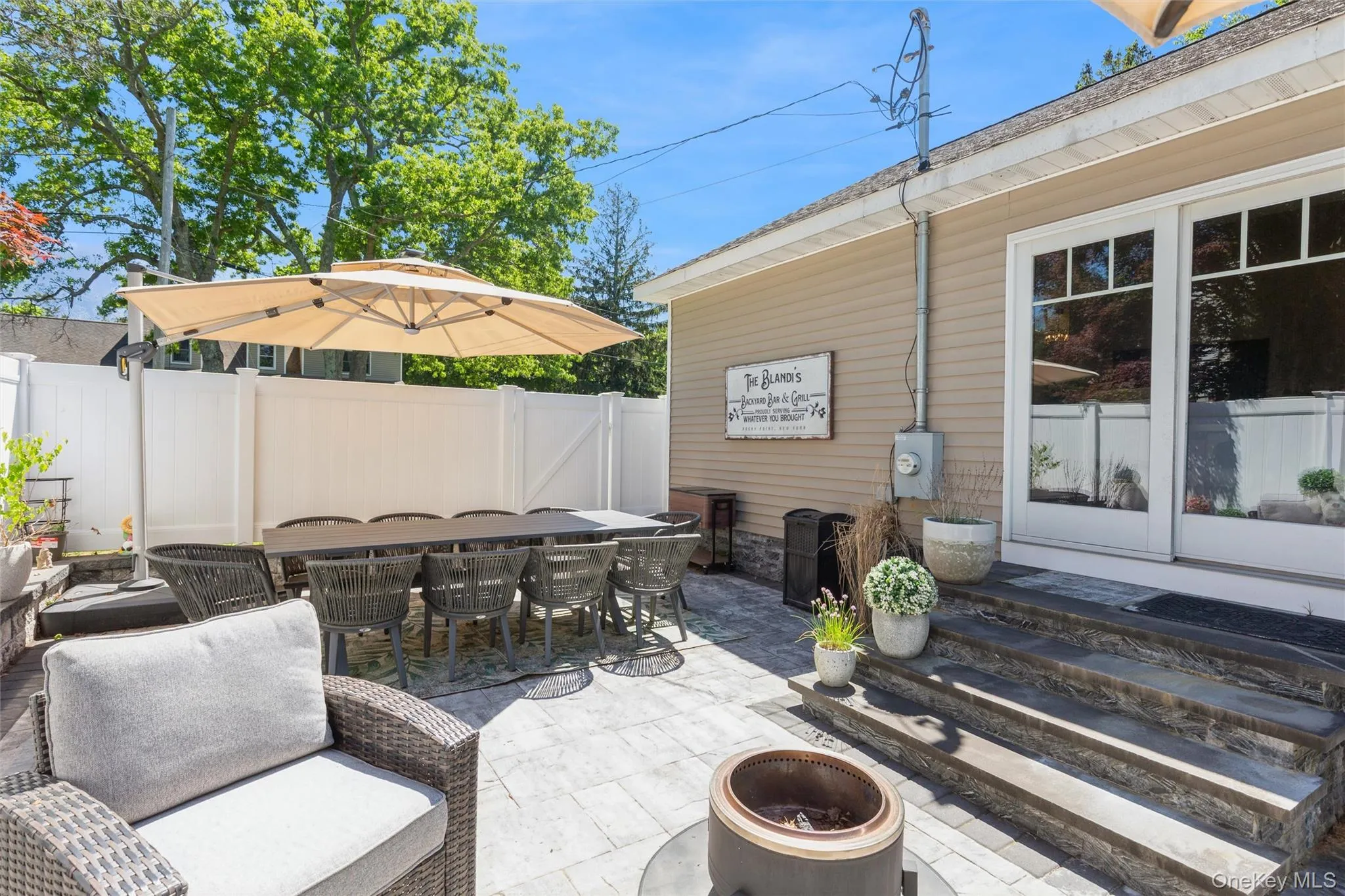 5 Olive Street, Brookhaven, NY, 2 Bedrooms Bedrooms, 5 Rooms Rooms,1 BathroomBathrooms,Residential,For Rent,Olive,0,1007598 5 Olive Street, Brookhaven, NY, 2 Bedrooms Bedrooms, 5 Rooms Rooms,1 BathroomBathrooms,Residential,For Rent,Olive,0,1007598
