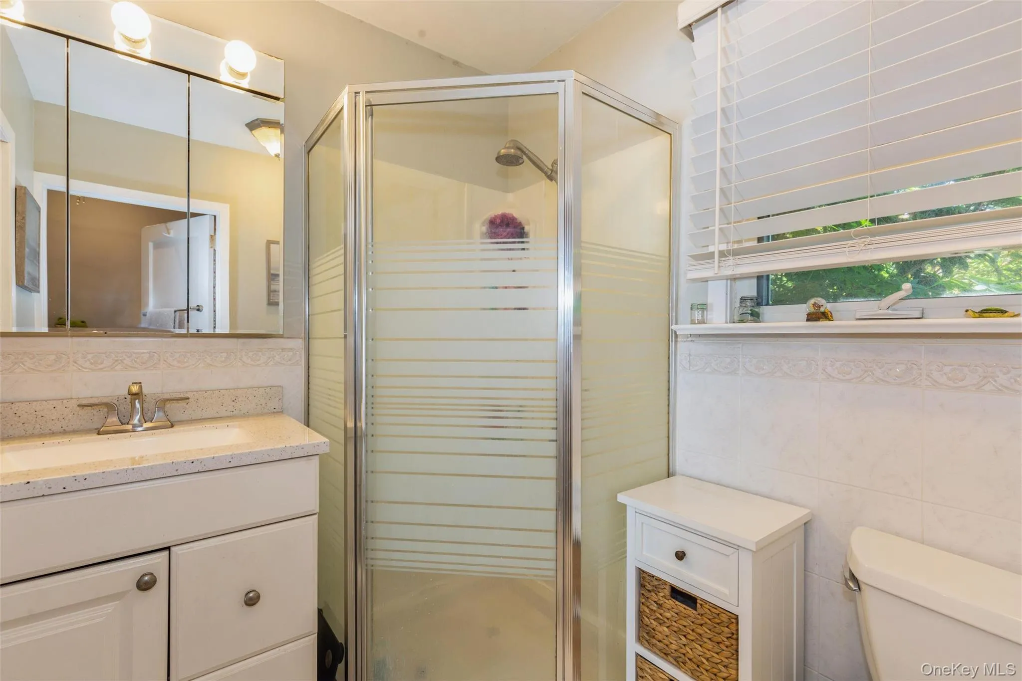 5 Olive Street, Brookhaven, NY, 2 Bedrooms Bedrooms, 5 Rooms Rooms,1 BathroomBathrooms,Residential,For Rent,Olive,0,1007598 5 Olive Street, Brookhaven, NY, 2 Bedrooms Bedrooms, 5 Rooms Rooms,1 BathroomBathrooms,Residential,For Rent,Olive,0,1007598