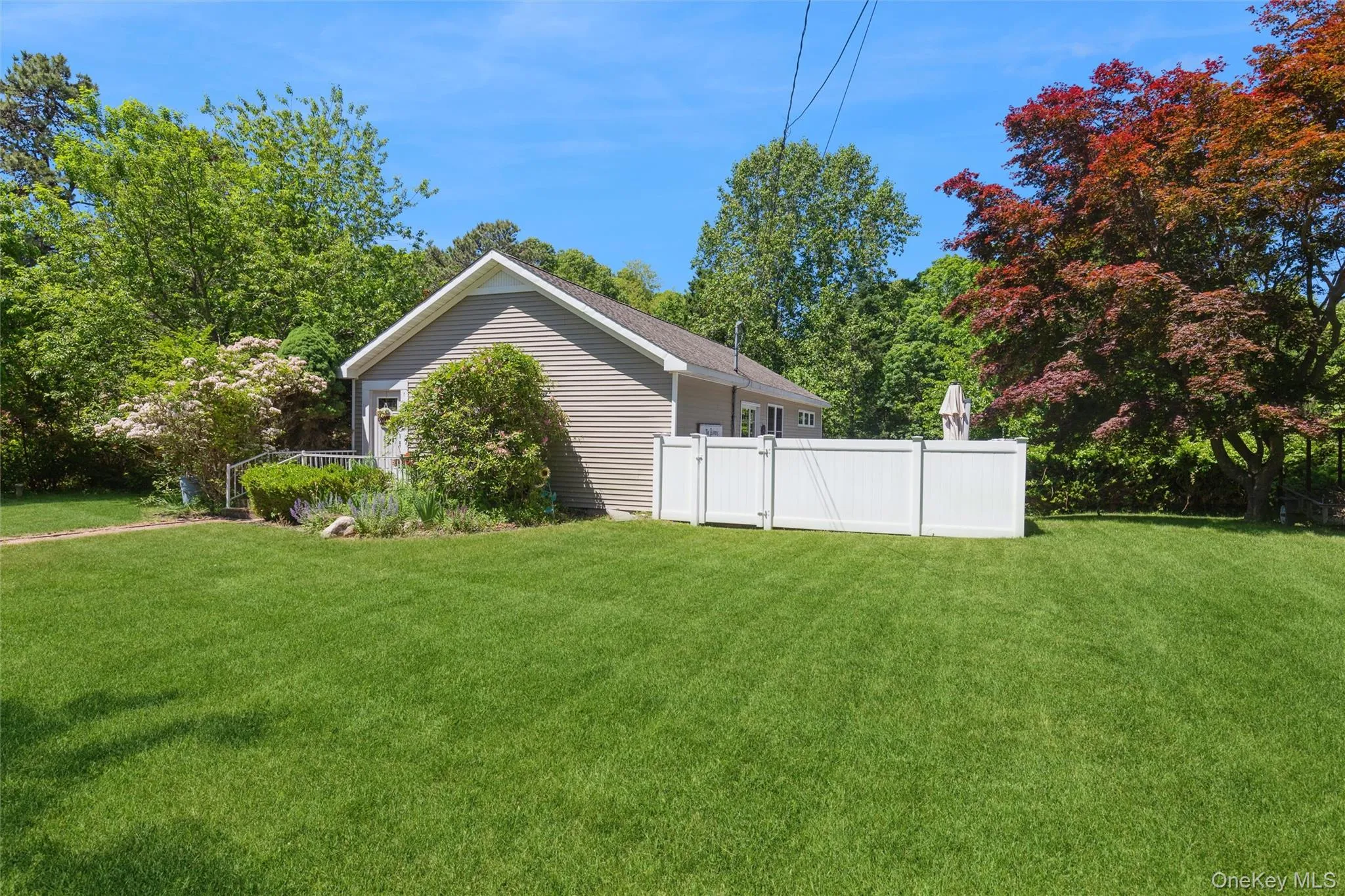 5 Olive Street, Brookhaven, NY, 2 Bedrooms Bedrooms, 5 Rooms Rooms,1 BathroomBathrooms,Residential,For Rent,Olive,0,1007598 5 Olive Street, Brookhaven, NY, 2 Bedrooms Bedrooms, 5 Rooms Rooms,1 BathroomBathrooms,Residential,For Rent,Olive,0,1007598