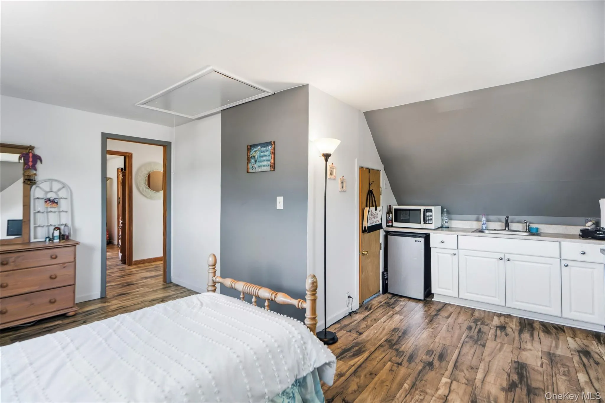 43 Woods Lane, Brookhaven, NY, 4 Bedrooms Bedrooms, 8 Rooms Rooms,3 BathroomsBathrooms,Residential,For Rent,Woods,0,1007605 43 Woods Lane, Brookhaven, NY, 4 Bedrooms Bedrooms, 8 Rooms Rooms,3 BathroomsBathrooms,Residential,For Rent,Woods,0,1007605