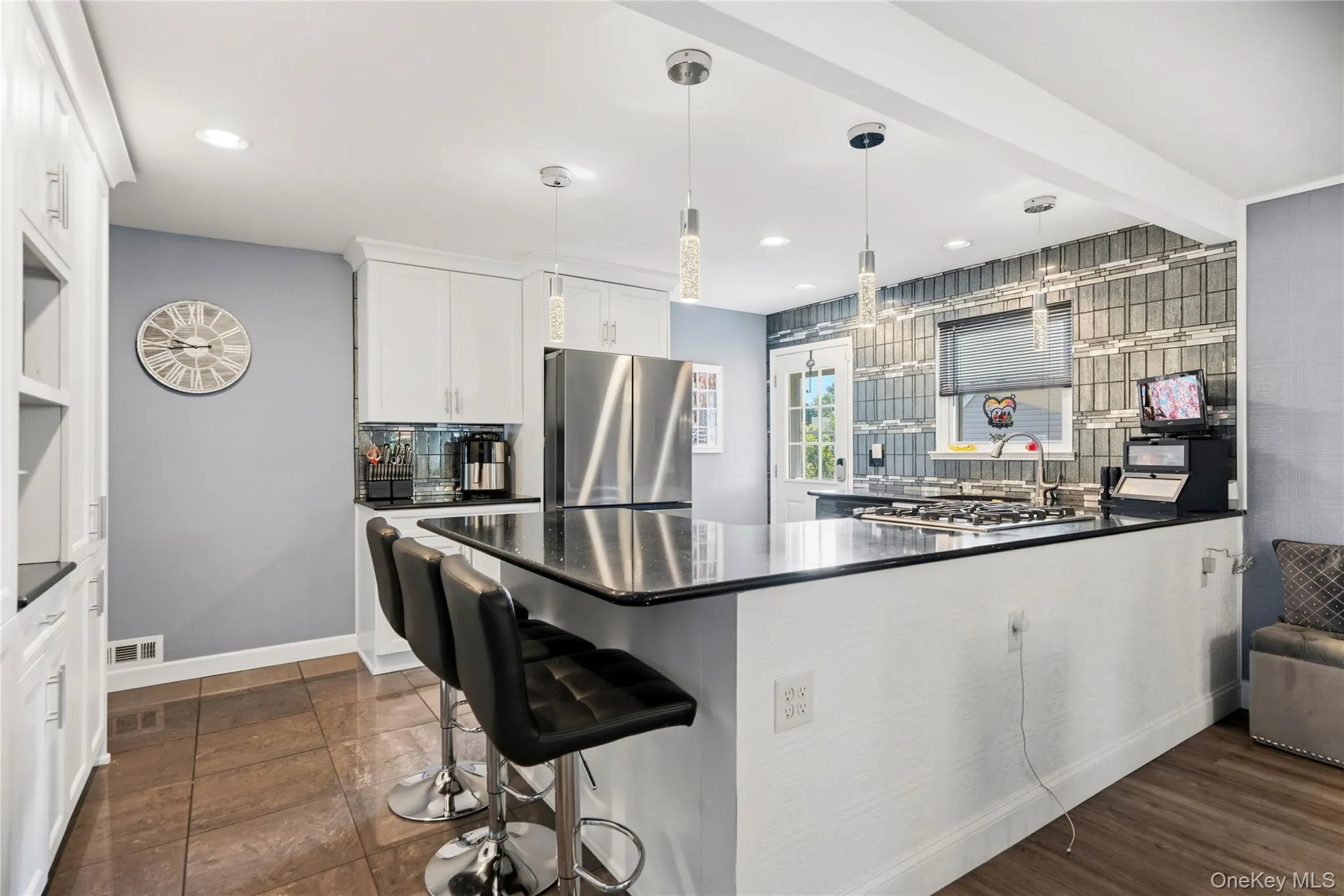43 Woods Lane, Brookhaven, NY, 4 Bedrooms Bedrooms, 8 Rooms Rooms,3 BathroomsBathrooms,Residential,For Rent,Woods,0,1007605 43 Woods Lane, Brookhaven, NY, 4 Bedrooms Bedrooms, 8 Rooms Rooms,3 BathroomsBathrooms,Residential,For Rent,Woods,0,1007605