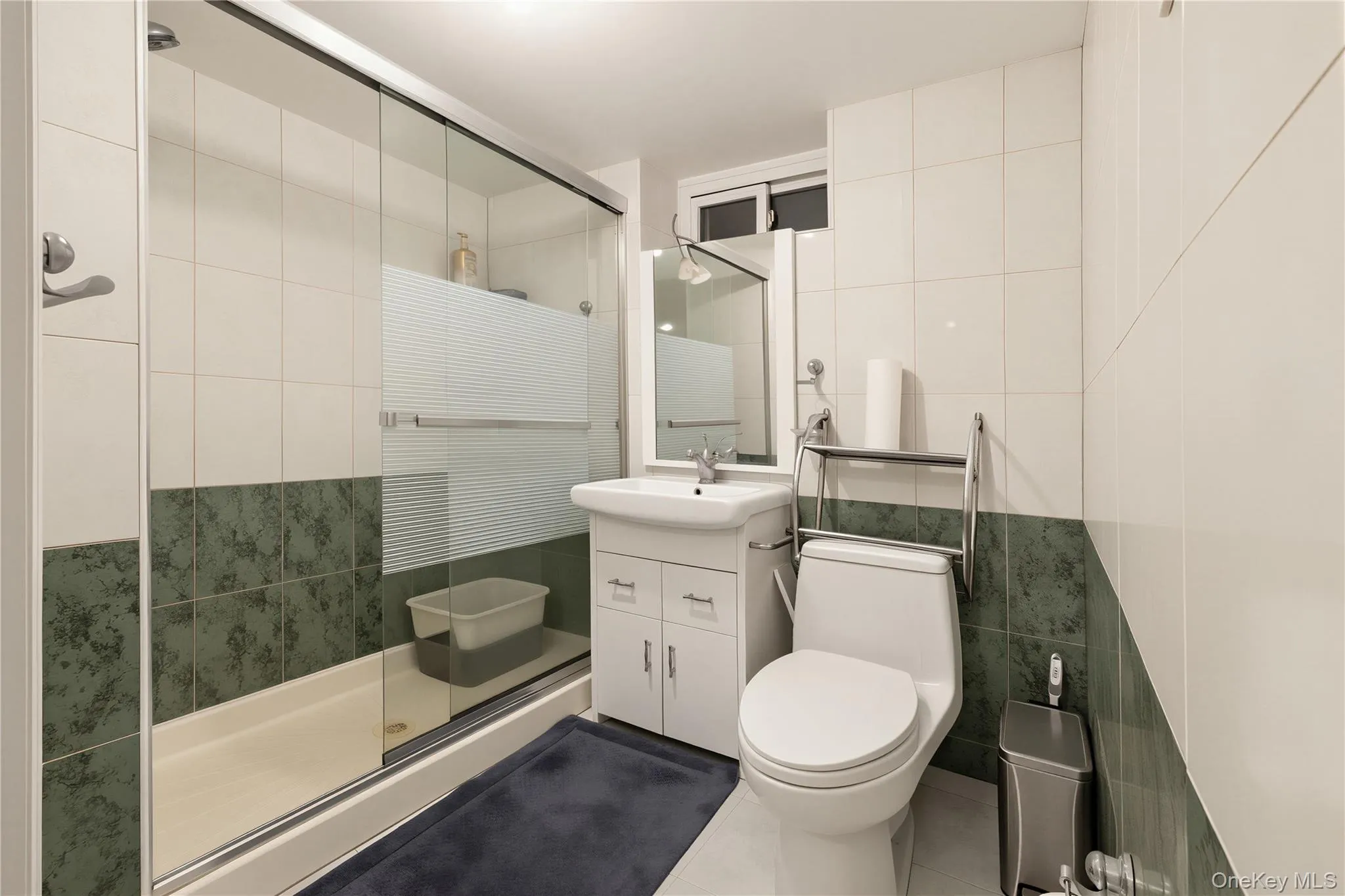 7831 220th Street, New York, NY, 5 Bedrooms Bedrooms, 9 Rooms Rooms,3 BathroomsBathrooms,Residential,For Rent,220th,0,1007606 7831 220th Street, New York, NY, 5 Bedrooms Bedrooms, 9 Rooms Rooms,3 BathroomsBathrooms,Residential,For Rent,220th,0,1007606