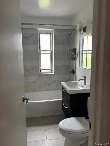 573 Grand Street, New York, NY, 1 Bedroom Bedrooms, 4 Rooms Rooms,1 BathroomBathrooms,Residential,For Rent,Grand,0,1007607 573 Grand Street, New York, NY, 1 Bedroom Bedrooms, 4 Rooms Rooms,1 BathroomBathrooms,Residential,For Rent,Grand,0,1007607