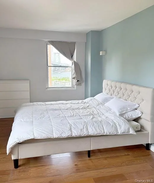 573 Grand Street, New York, NY, 1 Bedroom Bedrooms, 4 Rooms Rooms,1 BathroomBathrooms,Residential,For Rent,Grand,0,1007607 573 Grand Street, New York, NY, 1 Bedroom Bedrooms, 4 Rooms Rooms,1 BathroomBathrooms,Residential,For Rent,Grand,0,1007607