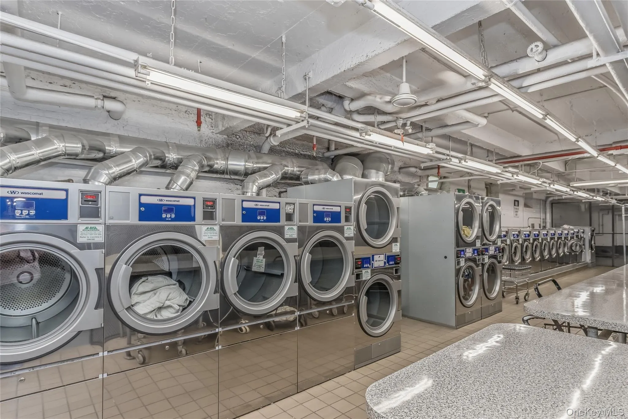 51-34 30 Avenue, New York, NY, 3 Bedrooms Bedrooms, 6 Rooms Rooms,1 BathroomBathrooms,Residential,For Rent,30,0,1007609 51-34 30 Avenue, New York, NY, 3 Bedrooms Bedrooms, 6 Rooms Rooms,1 BathroomBathrooms,Residential,For Rent,30,0,1007609