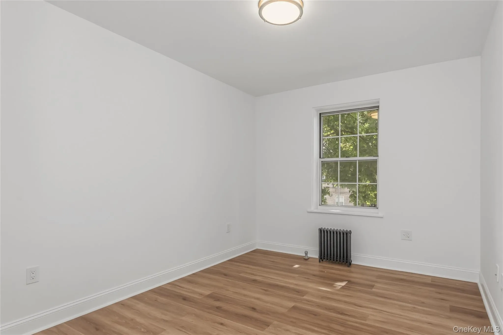 51-34 30 Avenue, New York, NY, 3 Bedrooms Bedrooms, 6 Rooms Rooms,1 BathroomBathrooms,Residential,For Rent,30,0,1007609 51-34 30 Avenue, New York, NY, 3 Bedrooms Bedrooms, 6 Rooms Rooms,1 BathroomBathrooms,Residential,For Rent,30,0,1007609