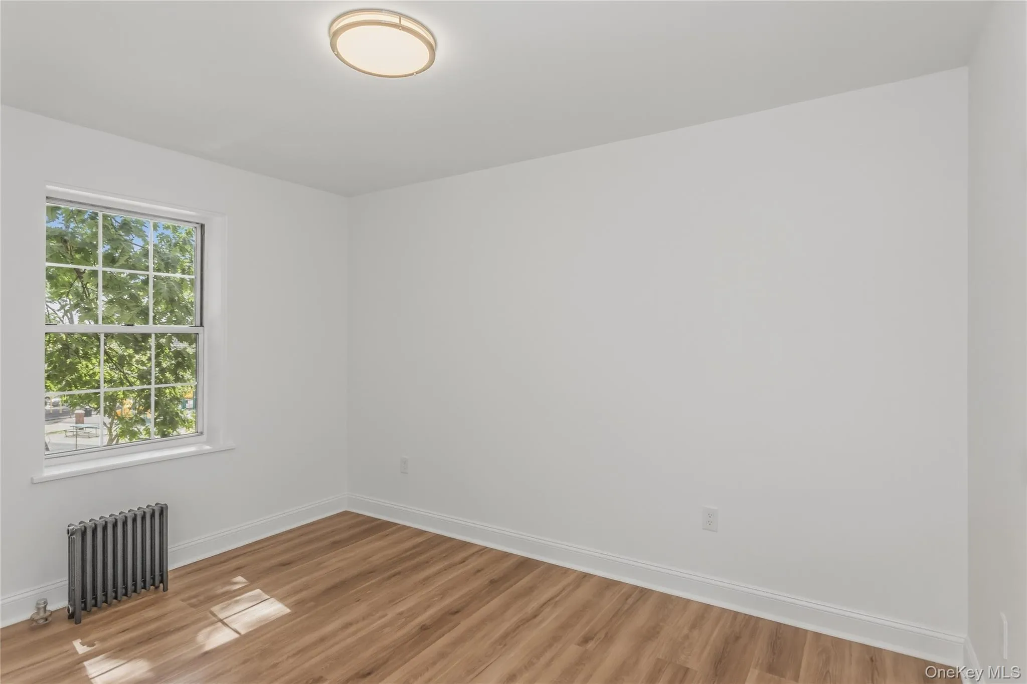 51-34 30 Avenue, New York, NY, 3 Bedrooms Bedrooms, 6 Rooms Rooms,1 BathroomBathrooms,Residential,For Rent,30,0,1007609 51-34 30 Avenue, New York, NY, 3 Bedrooms Bedrooms, 6 Rooms Rooms,1 BathroomBathrooms,Residential,For Rent,30,0,1007609
