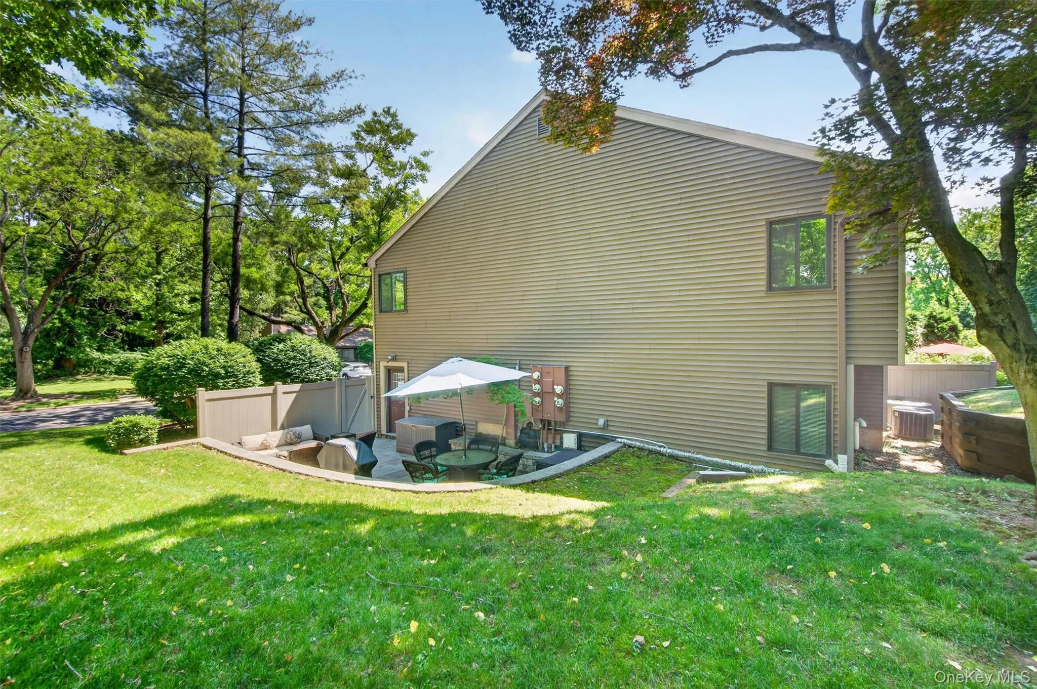 6 Old Lake Road, Clarkstown, NY, 3 Bedrooms Bedrooms, 8 Rooms Rooms,2 BathroomsBathrooms,Residential,For Rent,Old Lake,0,1007612 6 Old Lake Road, Clarkstown, NY, 3 Bedrooms Bedrooms, 8 Rooms Rooms,2 BathroomsBathrooms,Residential,For Rent,Old Lake,0,1007612