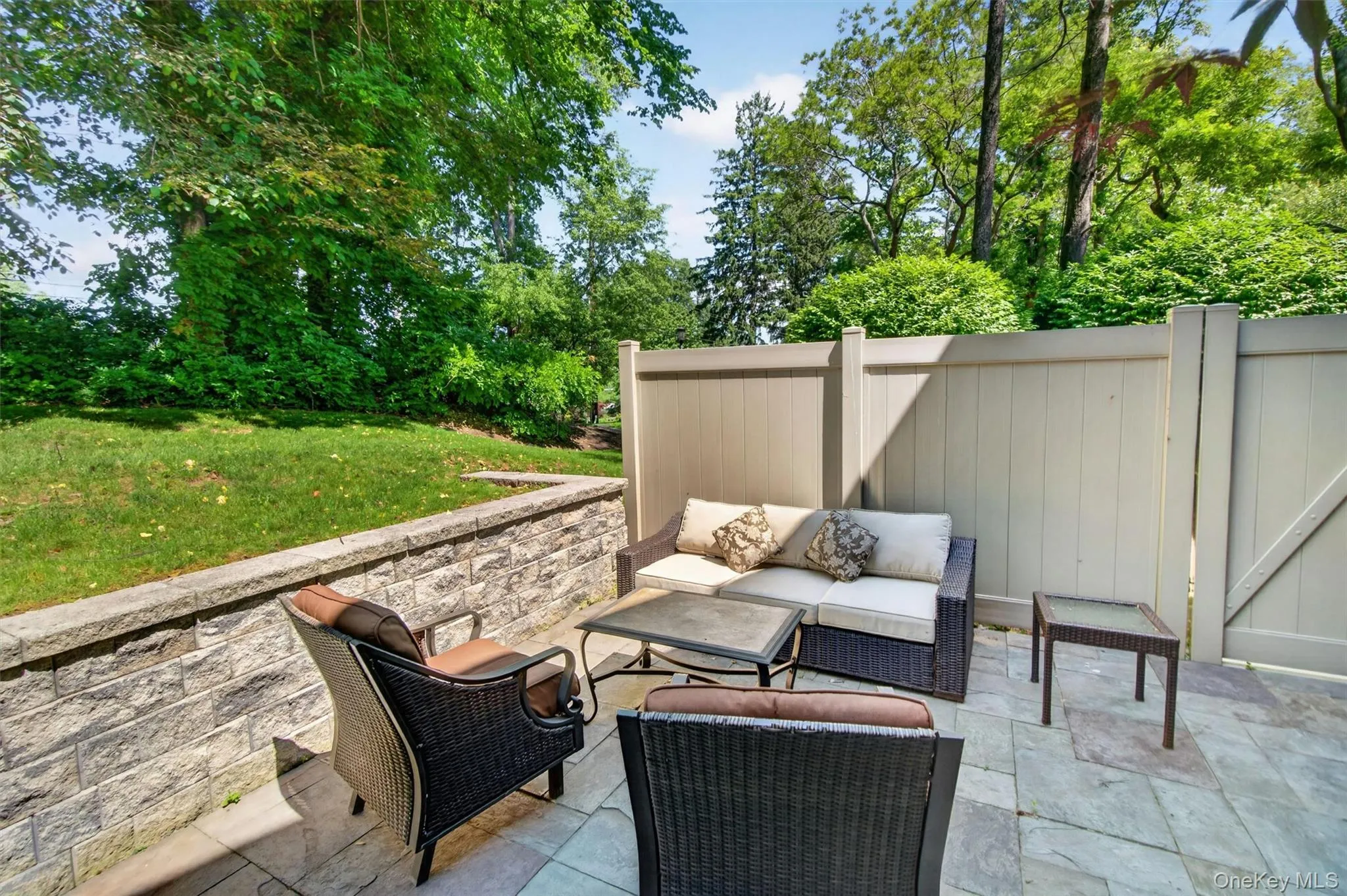 6 Old Lake Road, Clarkstown, NY, 3 Bedrooms Bedrooms, 8 Rooms Rooms,2 BathroomsBathrooms,Residential,For Rent,Old Lake,0,1007612 6 Old Lake Road, Clarkstown, NY, 3 Bedrooms Bedrooms, 8 Rooms Rooms,2 BathroomsBathrooms,Residential,For Rent,Old Lake,0,1007612