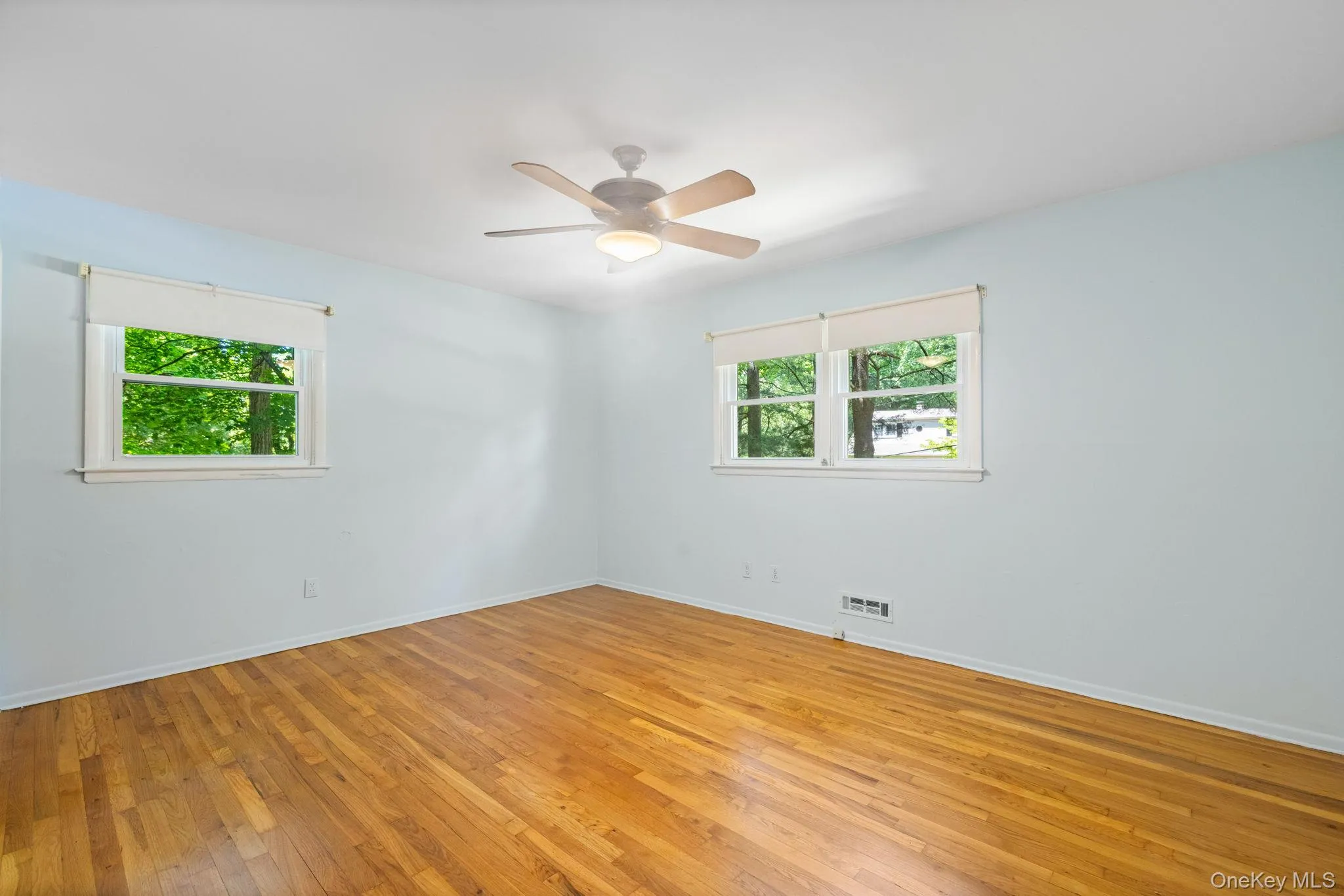 13 Lillian Drive, Ramapo, NY, 2 Bedrooms Bedrooms, 6 Rooms Rooms,2 BathroomsBathrooms,Residential,For Rent,Lillian,0,1007616 13 Lillian Drive, Ramapo, NY, 2 Bedrooms Bedrooms, 6 Rooms Rooms,2 BathroomsBathrooms,Residential,For Rent,Lillian,0,1007616