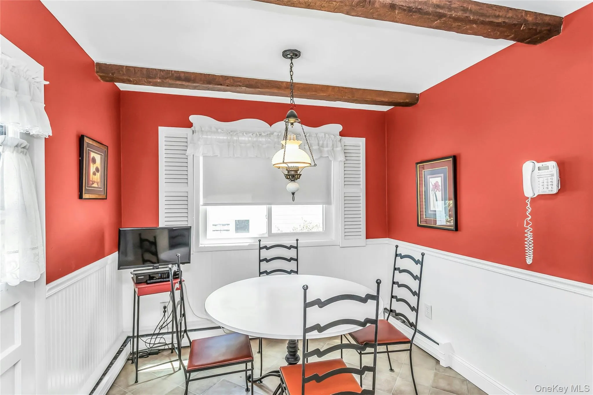 323 Richard Street, Hempstead, NY, 3 Bedrooms Bedrooms, 7 Rooms Rooms,1 BathroomBathrooms,Residential,For Rent,Richard,0,1007617 323 Richard Street, Hempstead, NY, 3 Bedrooms Bedrooms, 7 Rooms Rooms,1 BathroomBathrooms,Residential,For Rent,Richard,0,1007617
